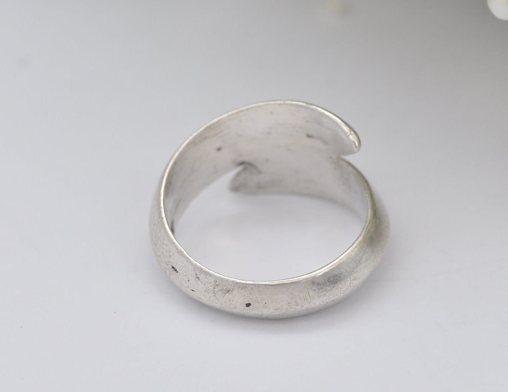 Sterling Silver Bypass Ring - Statement / Minimalist / Vintage Modernist / Crossover Twist / Chunky / Unisex / UK Size - L / US Size - 5 3/4