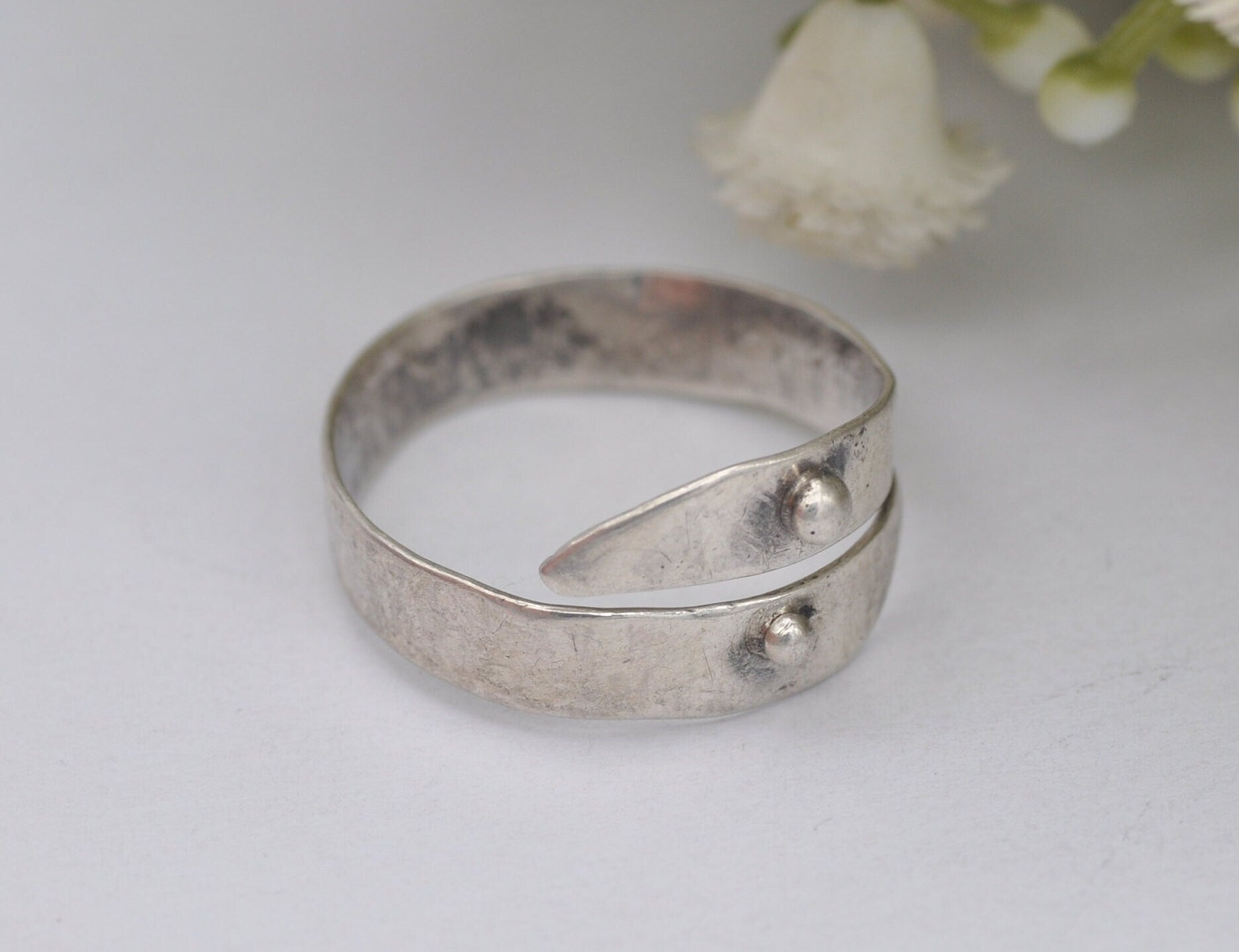 Vintage Sterling Silver Bypass Handmade Ring - UK Size - P 1/2 / US Size - 8