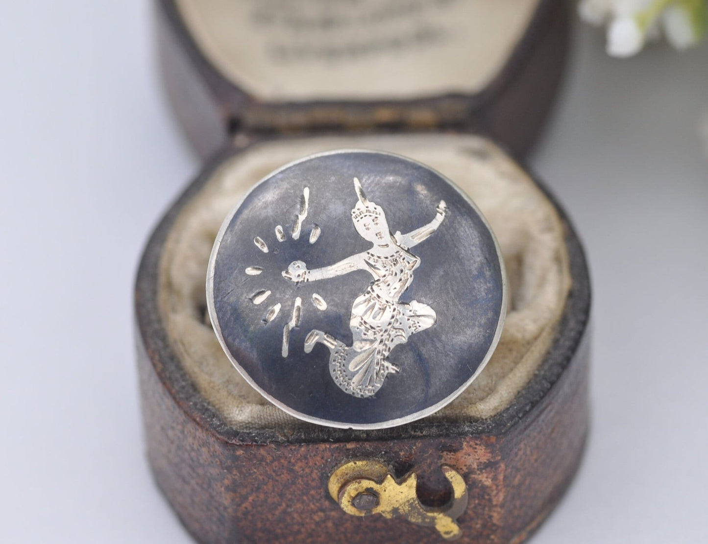 Vintage Silver Siam Ring Mekala Goddess of Lightning - UK Size - P / US Size - 7 3/4