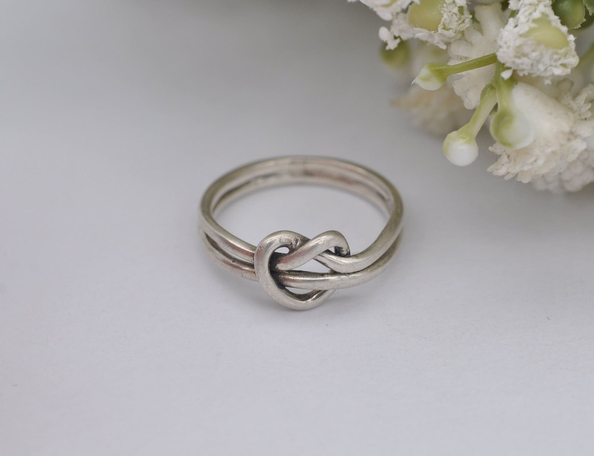 Vintage Sterling Silver Knotted Heart Ring - UK Size - N / US Size - 6 1/2