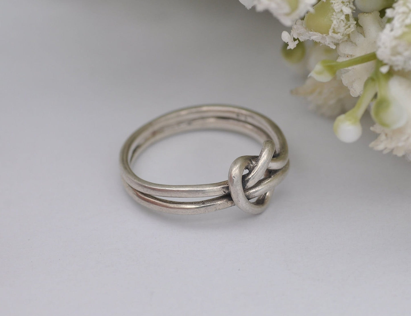 Vintage Sterling Silver Knotted Heart Ring - UK Size - N / US Size - 6 1/2