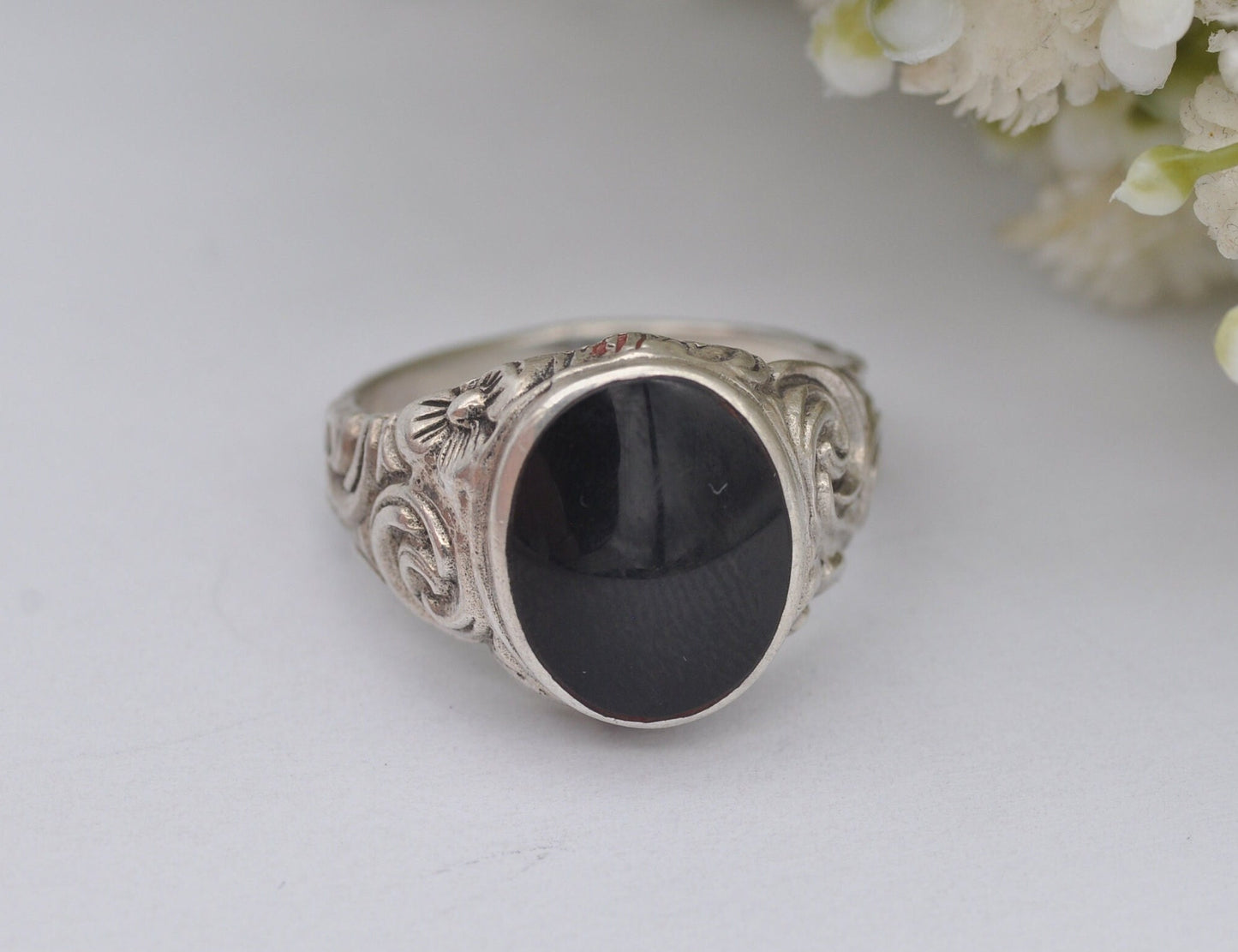 Vintage Sterling Silver Onyx Ring - UK Size - Q 1/2 / US Size - 8 1/4