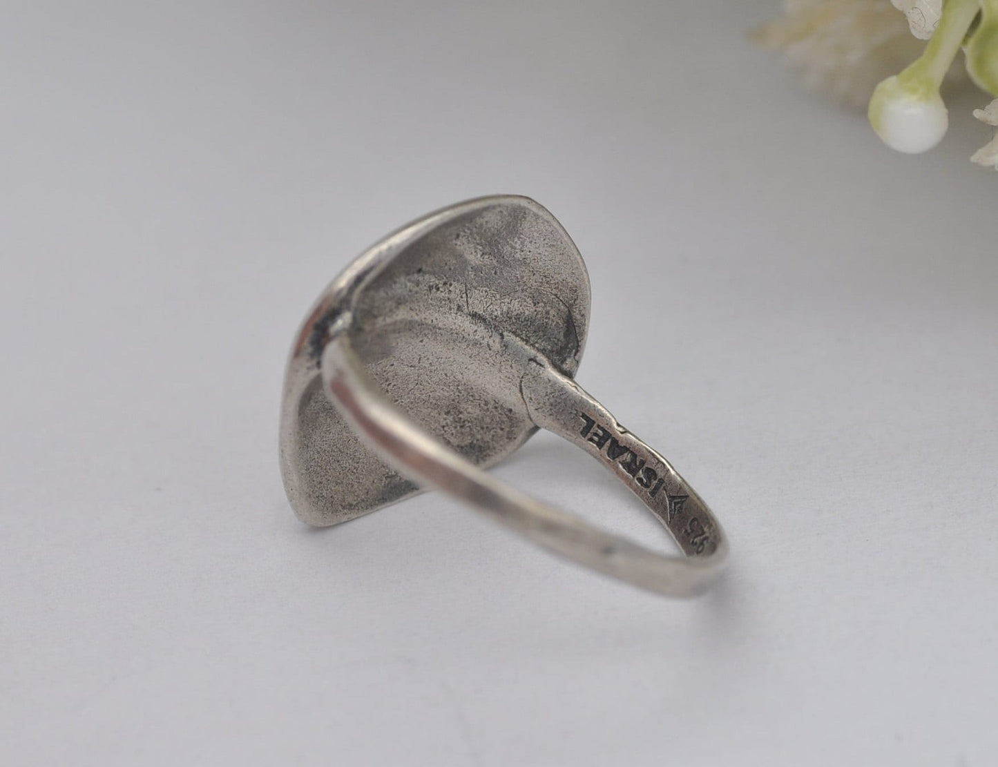 Vintage Israel Sterling Silver Sculptural Leaf Ring - UK Size - N 1/2 / US Size - 7