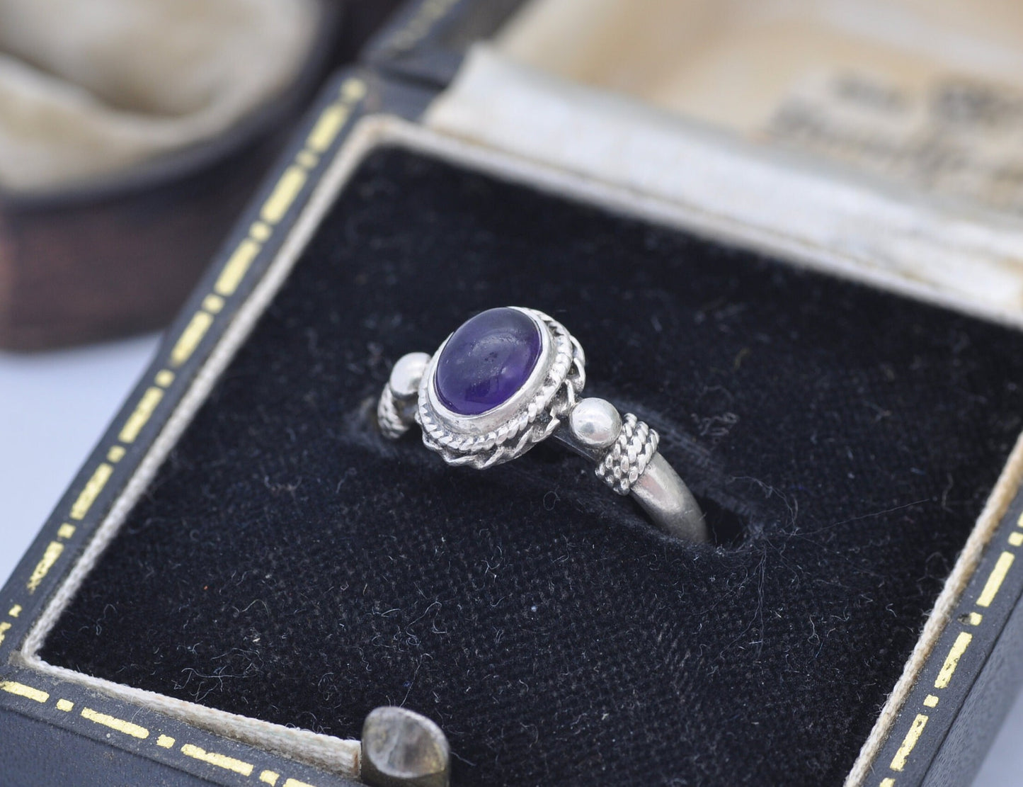 Vintage Sterling Silver Amethyst Ring - UK Size - N / US Size - 6 3/4