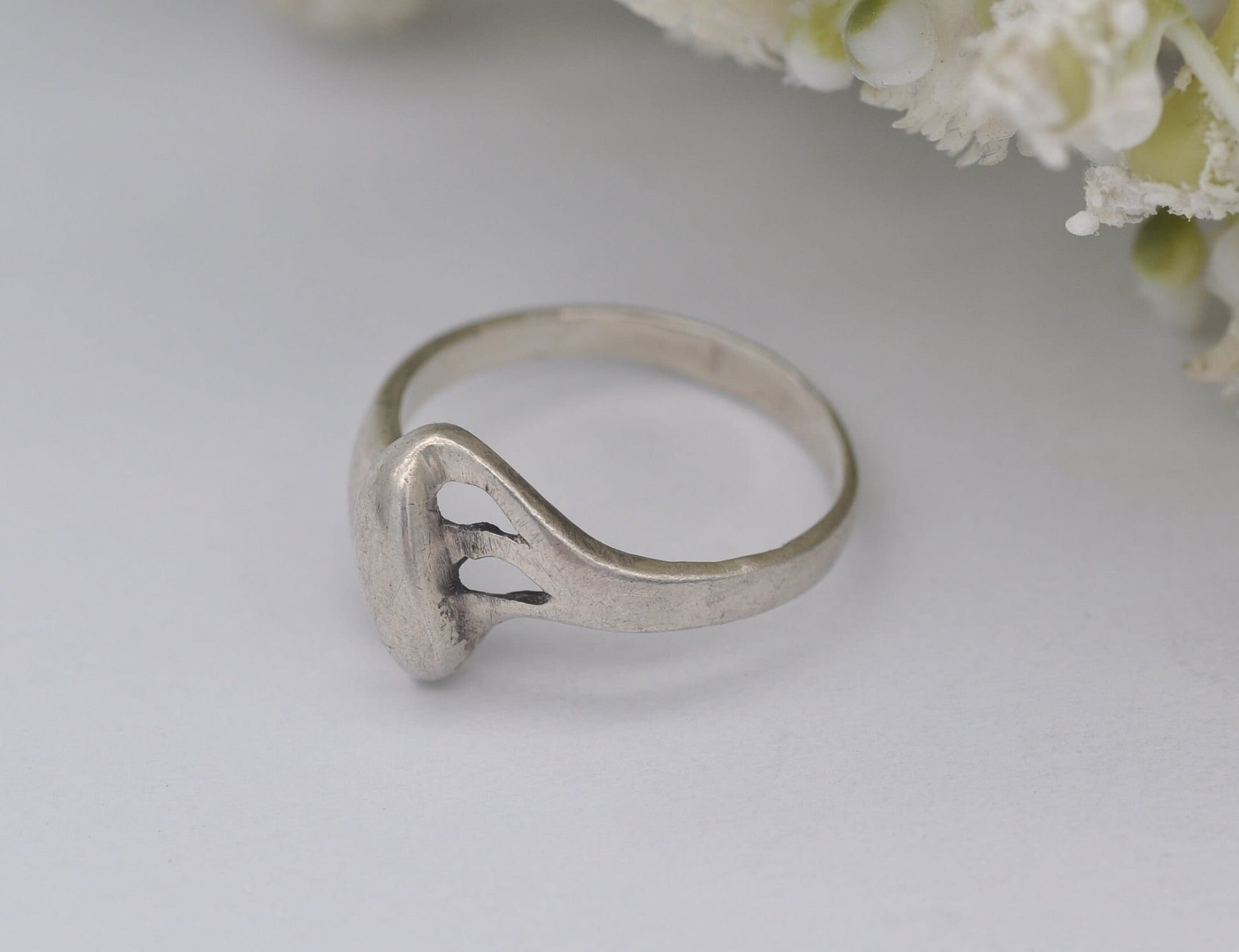 Vintage Sterling Silver Wave Form Ring - UK Size - Q / US Size - 8