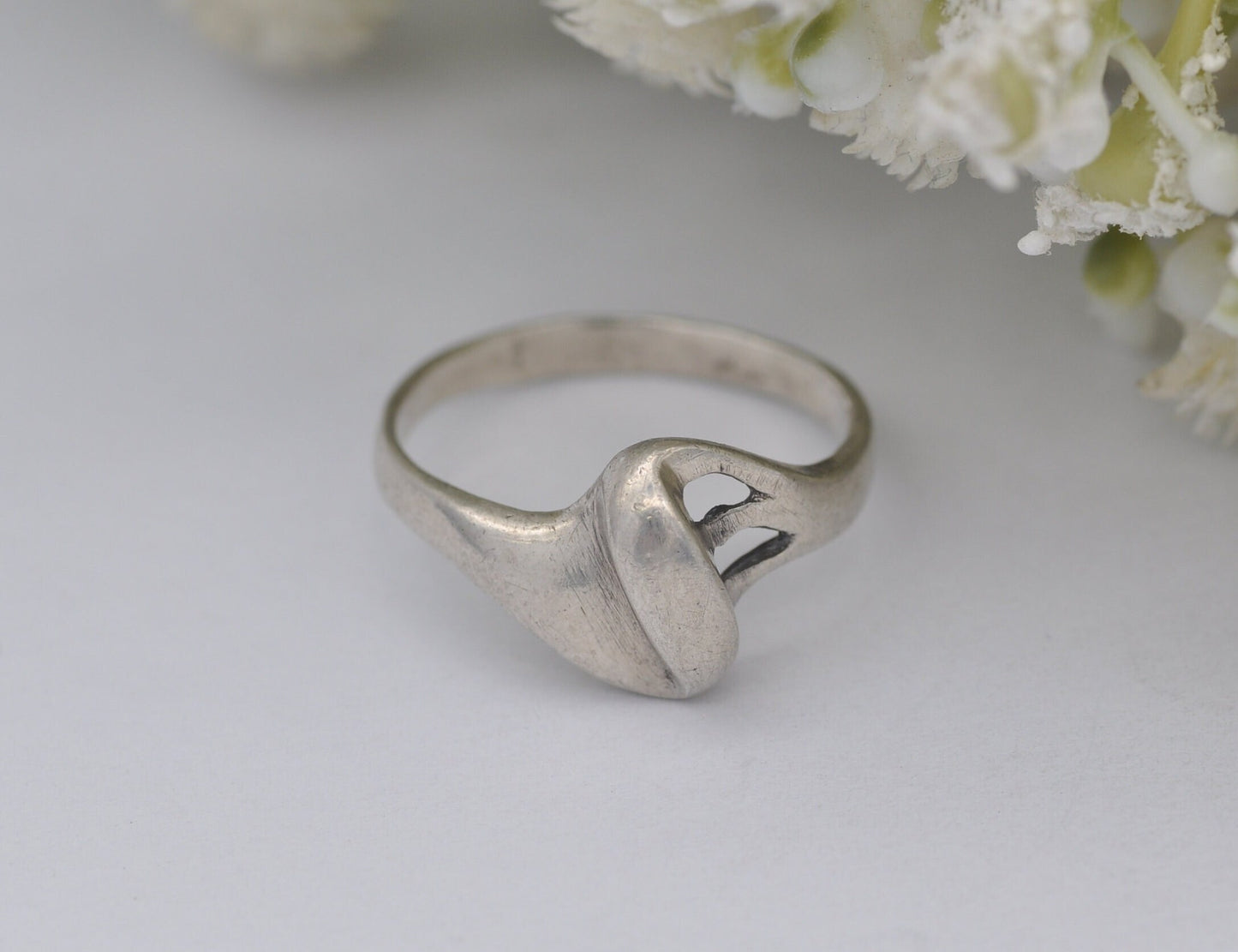 Vintage Sterling Silver Wave Form Ring - UK Size - Q / US Size - 8