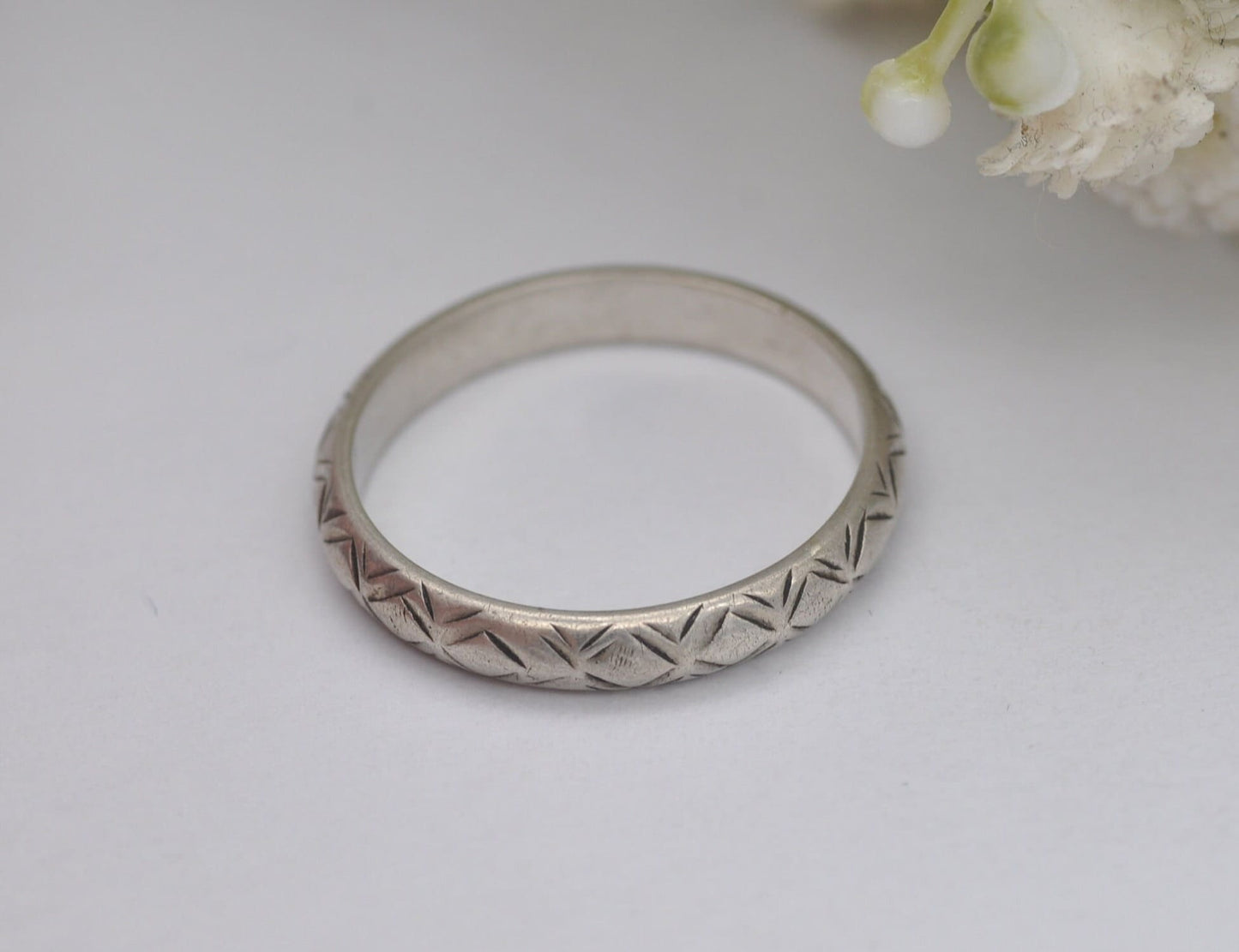 Vintage Sterling Silver Diamond Band Ring - UK Size - R 1/2 / US Size - 8 3/4