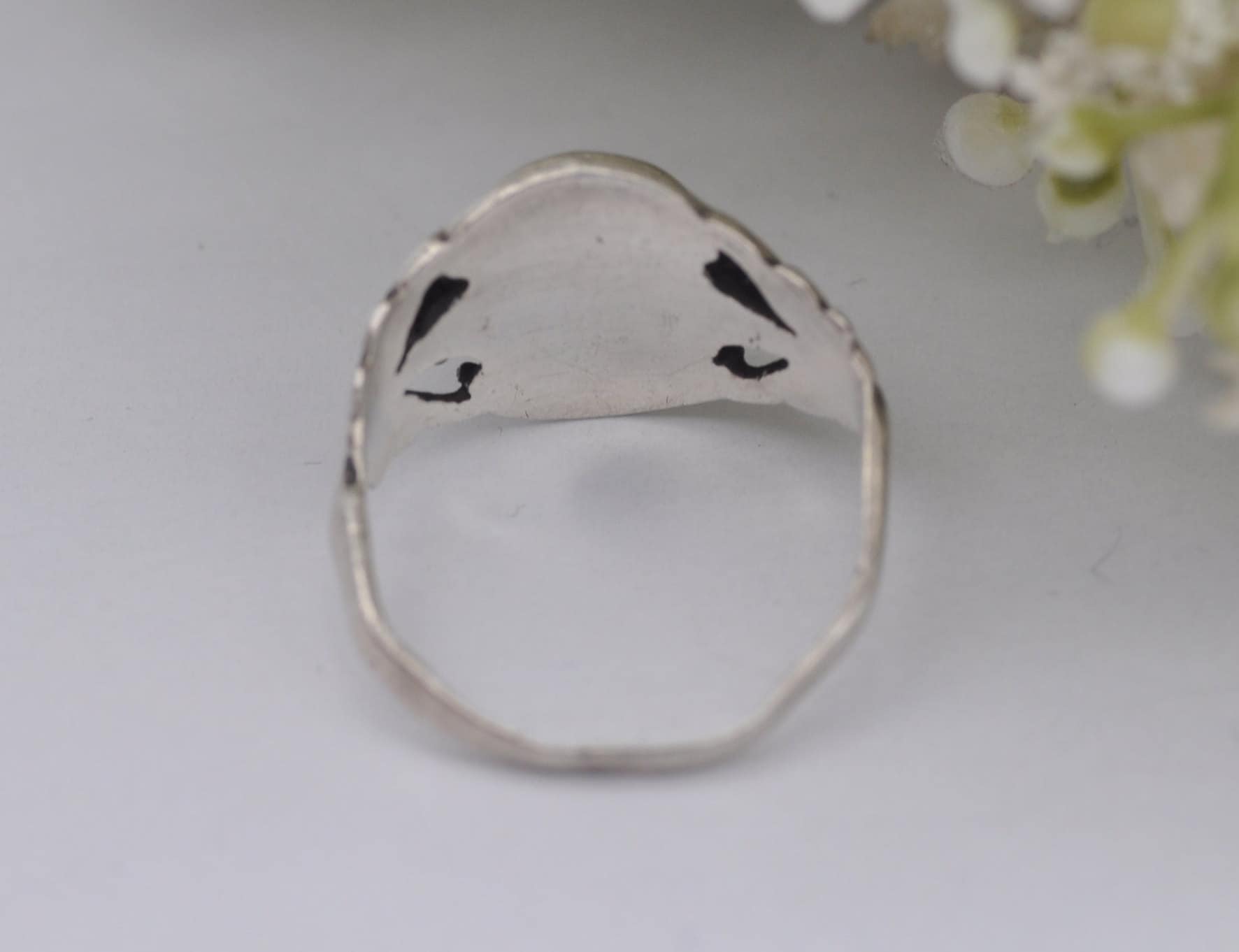 Vintage Yin and Yang Sterling Silver and Bone Ring - UK Size - S / US Size - 9