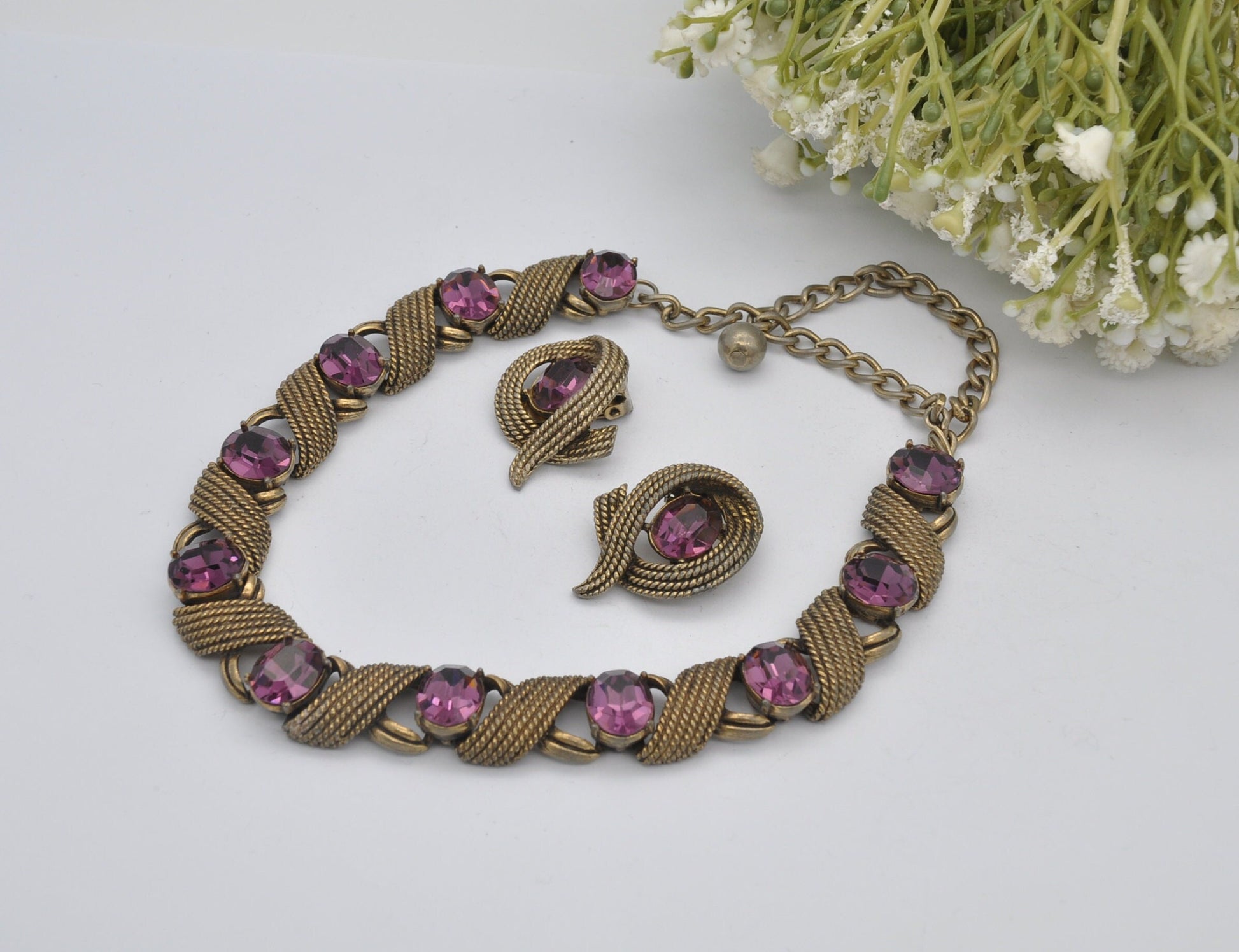 Vintage Jewelcraft Necklace and Clip On Earring Set - Branded Demi-Parure