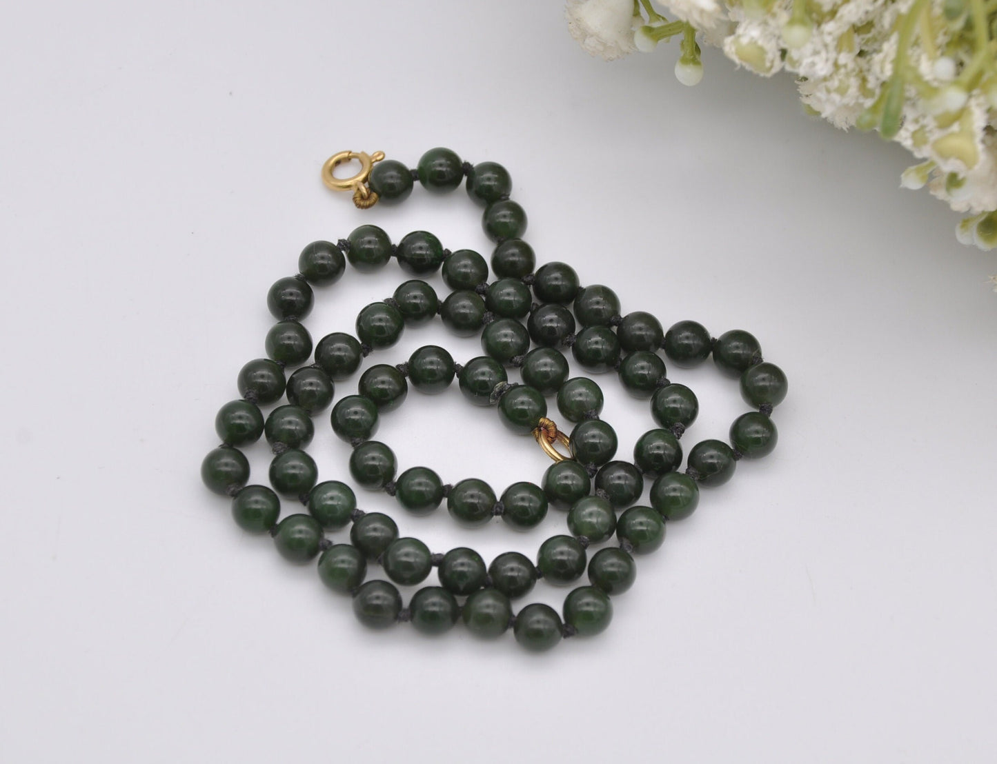 Vintage 18ct Gold Clasp Nephrite Jade Necklace - Individually Knotted Beaded Gemstone | 19" Princess Length