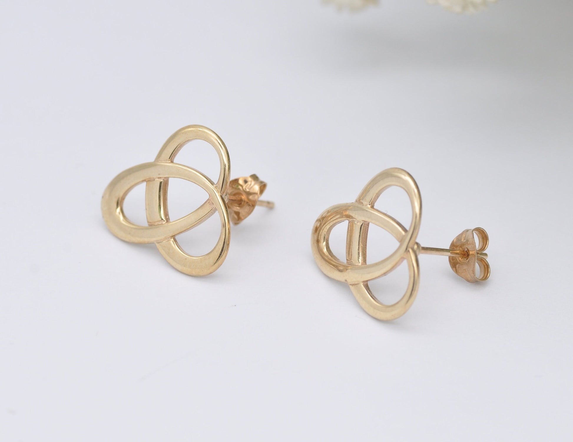 Ola Gorie Tudor Large Stud Earrings 9ct Gold - OMG | Hallmarked Edinburgh 375 | Large Statement Gold Earring | Triquetra Celtic Trinity Knot