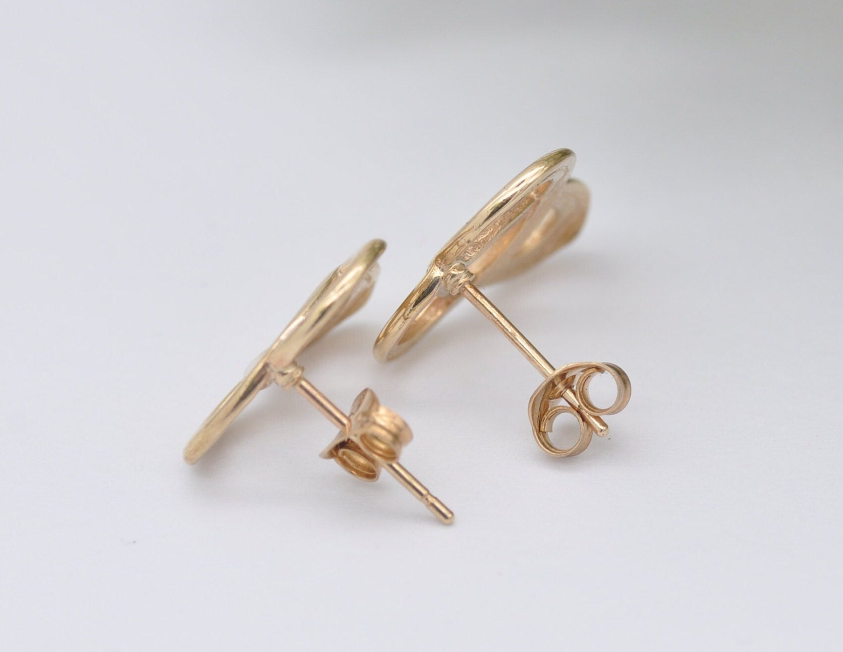 Ola Gorie Tudor Large Stud Earrings 9ct Gold - OMG | Hallmarked Edinburgh 375 | Large Statement Gold Earring | Triquetra Celtic Trinity Knot