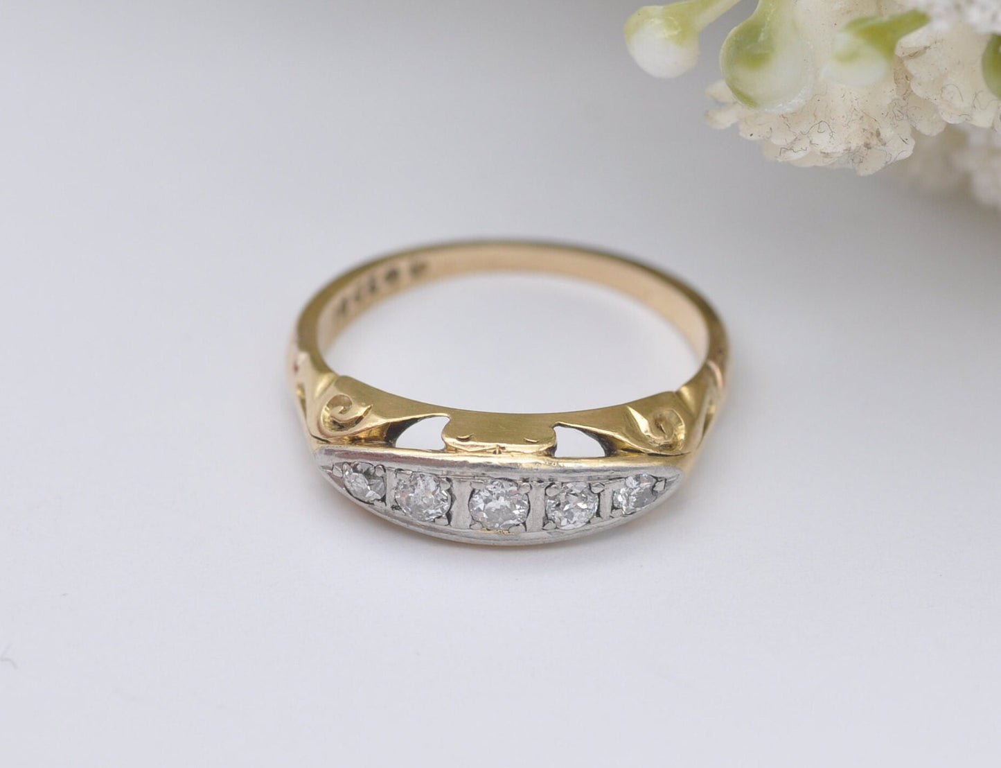 Antique 18ct Gold Diamond Boat Ring