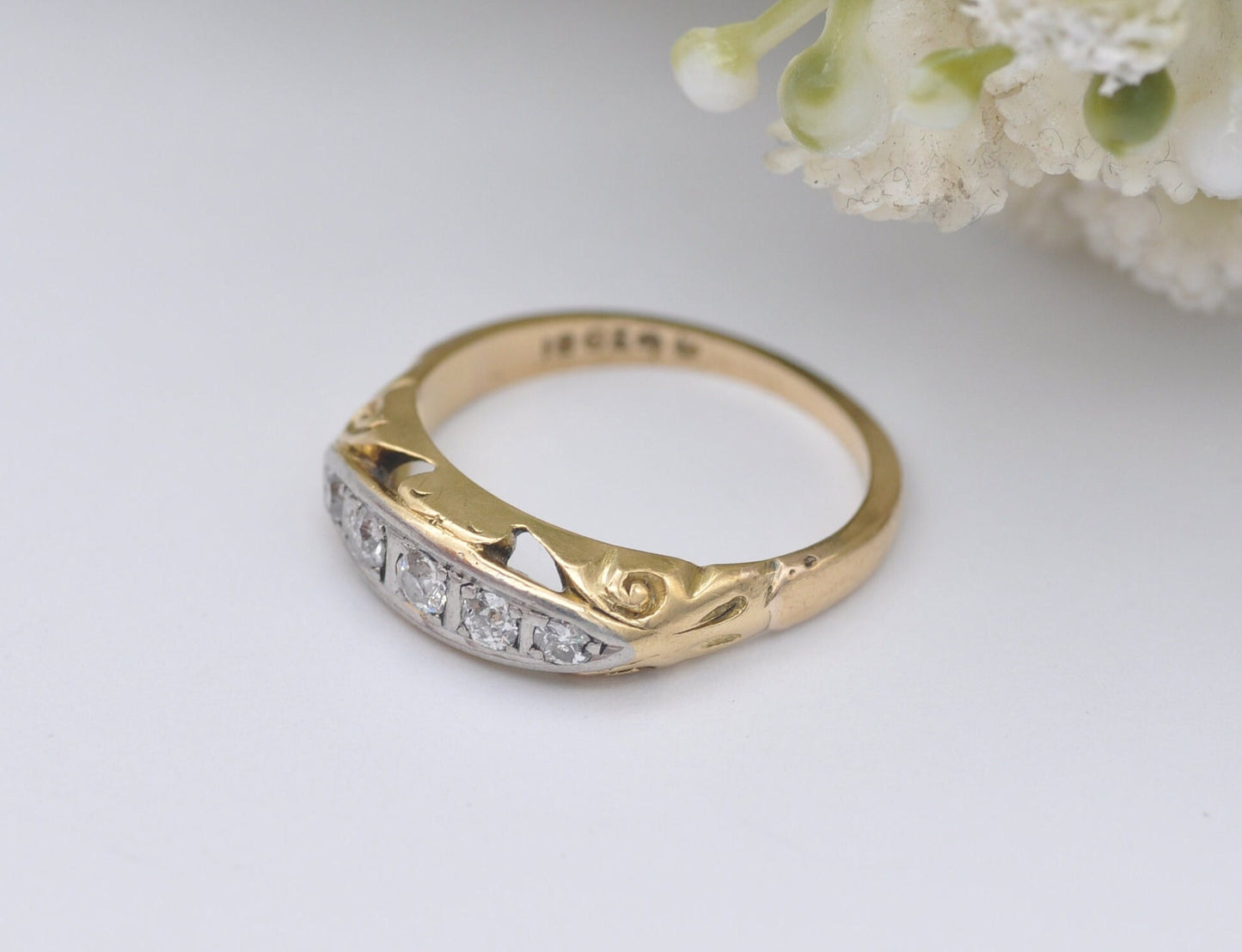 Antique 18ct Gold Diamond Boat Ring