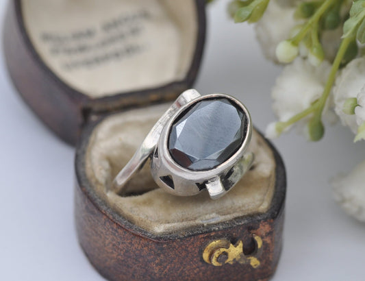 Vintage Sterling Silver Hematite Ring - Mid-Century Modern | 1950s | 1960s | Faceted Gemstone | Chunky | UK Size - P 1/2 | US Size - 7 3/4