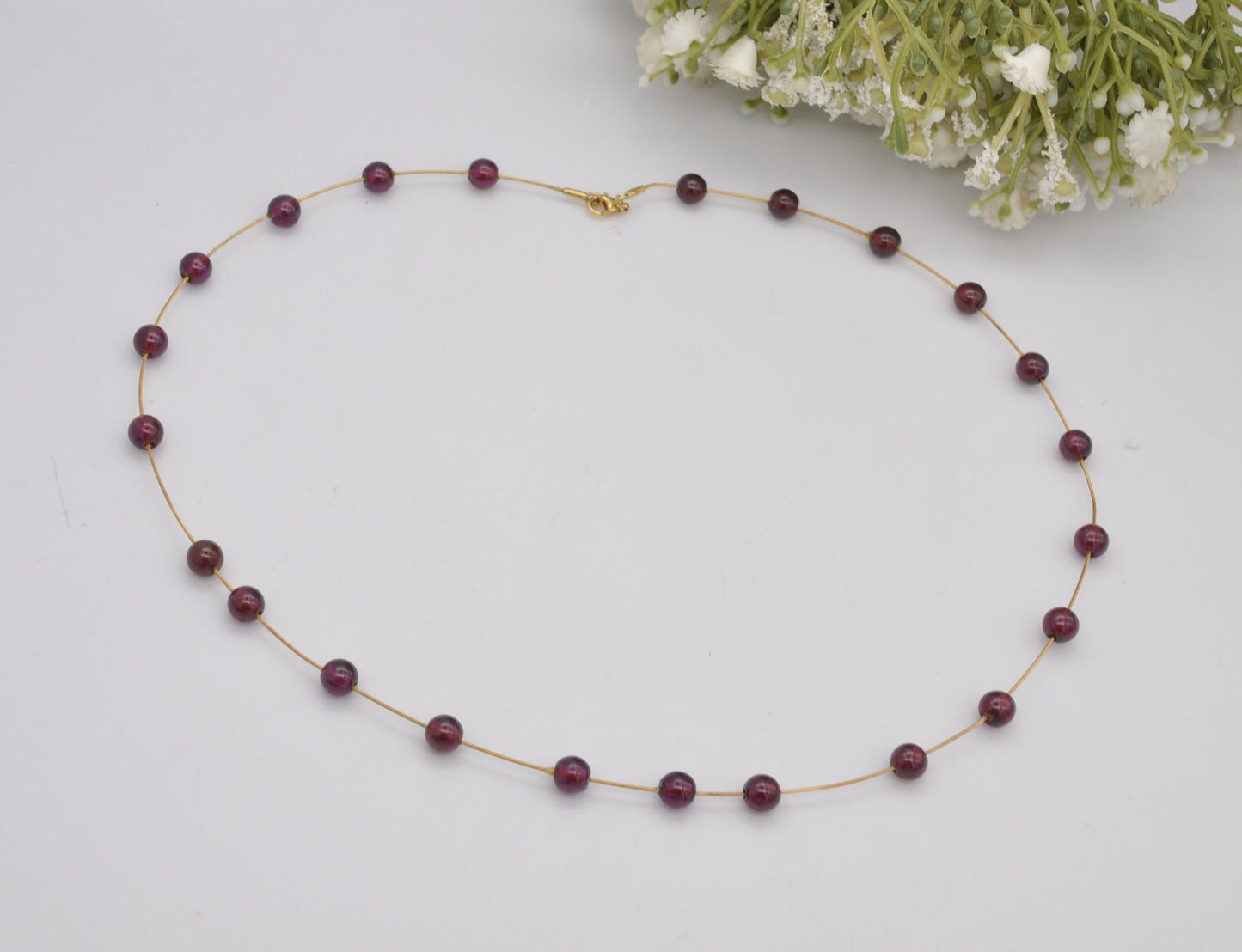 18ct Gold Garnet Necklace