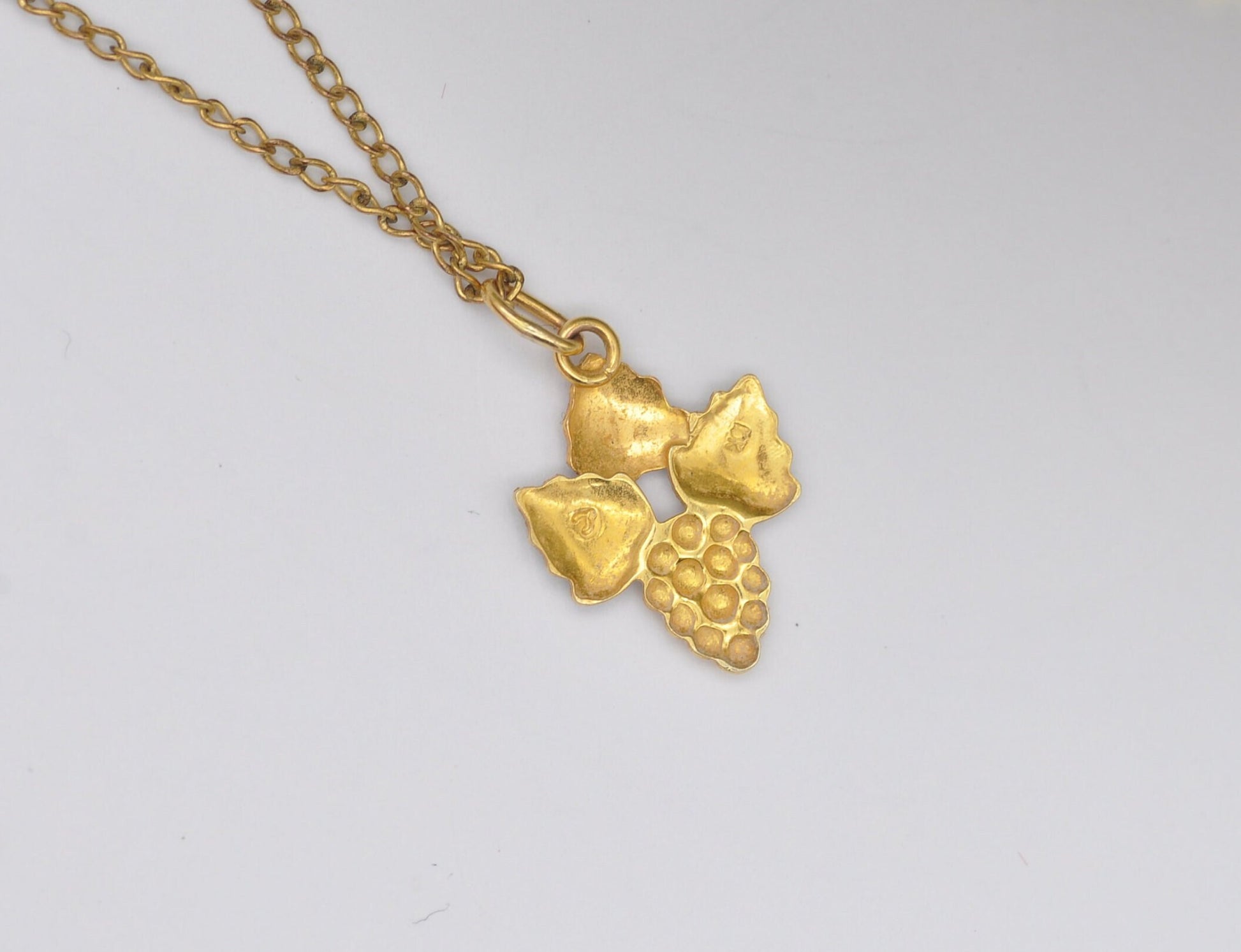 Vintage 10ct Gold Grape Vine Pendant on 12ct Gold Filled Chain