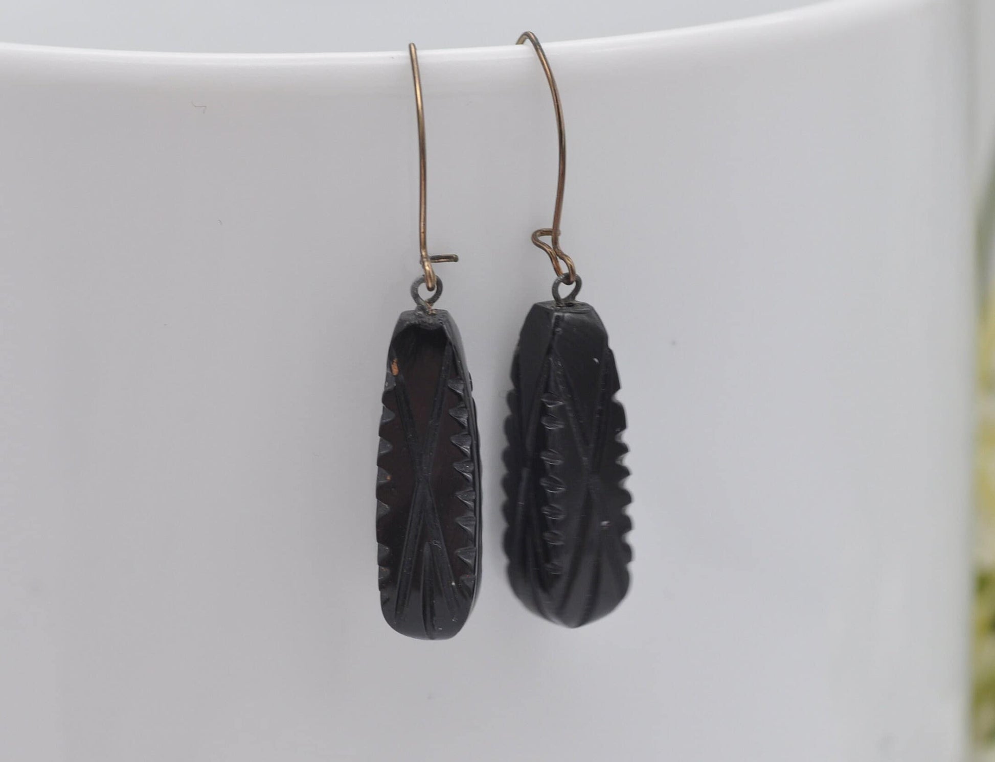 Antique Victorian Jet Drop Earrings