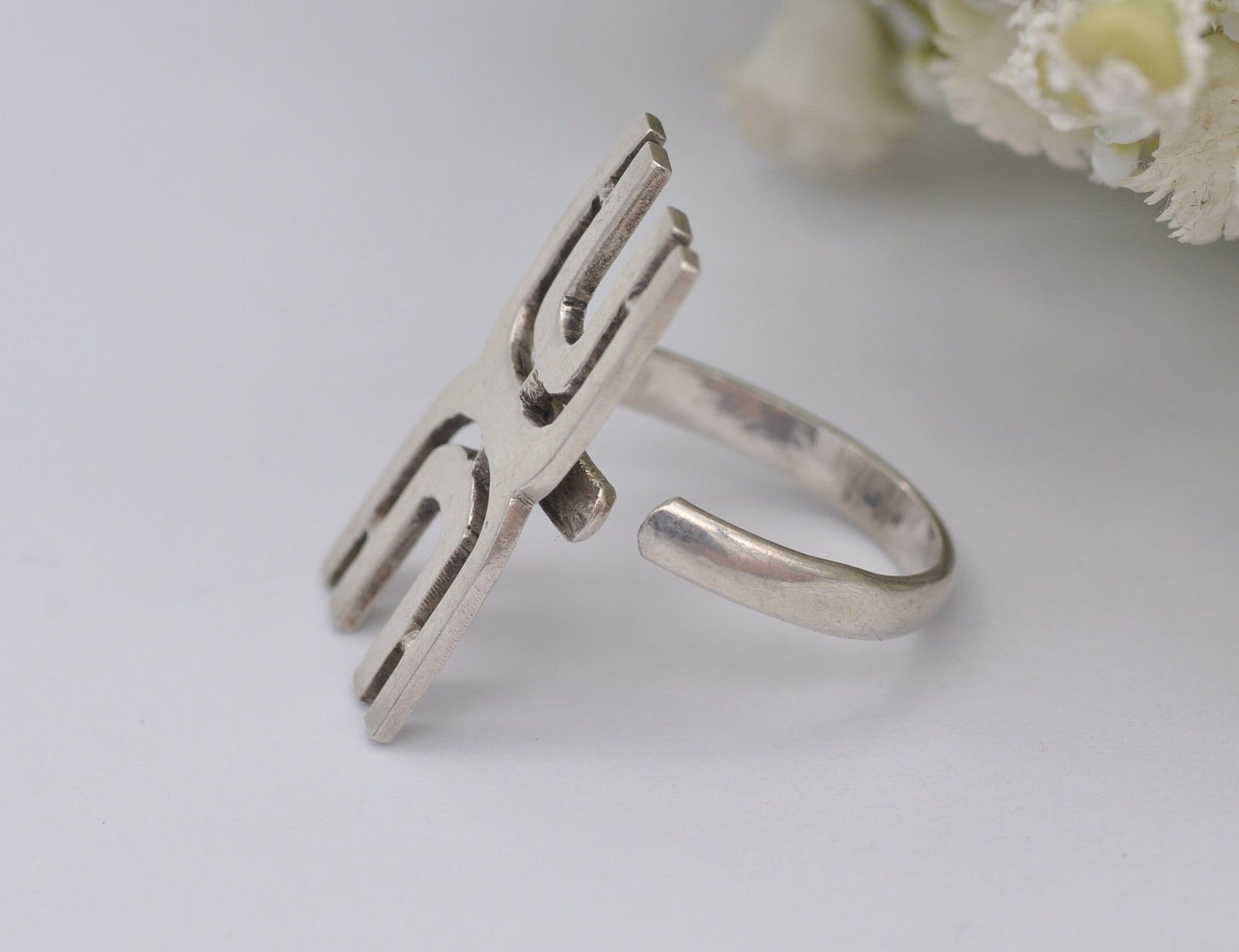 Vintage Sterling Silver Abstract H Ring - UK Size - O | US Size - 7 1/4