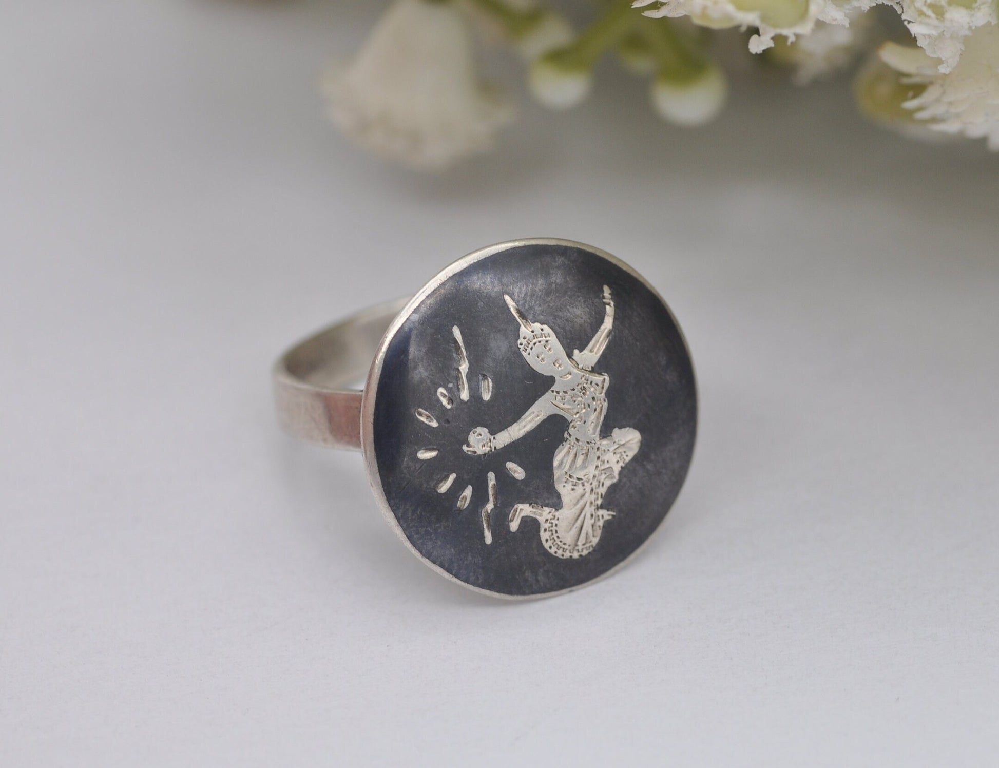 Vintage Silver Siam Ring Mekala Goddess of Lightning - UK Size - P / US Size - 7 3/4