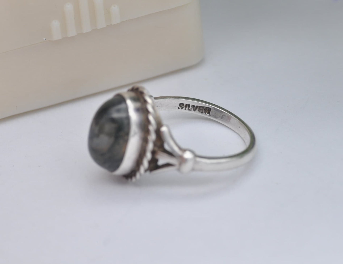 Vintage Sterling Silver Moss Agate Ring