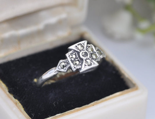 Vintage Sterling Silver Marcasite Ring DHP