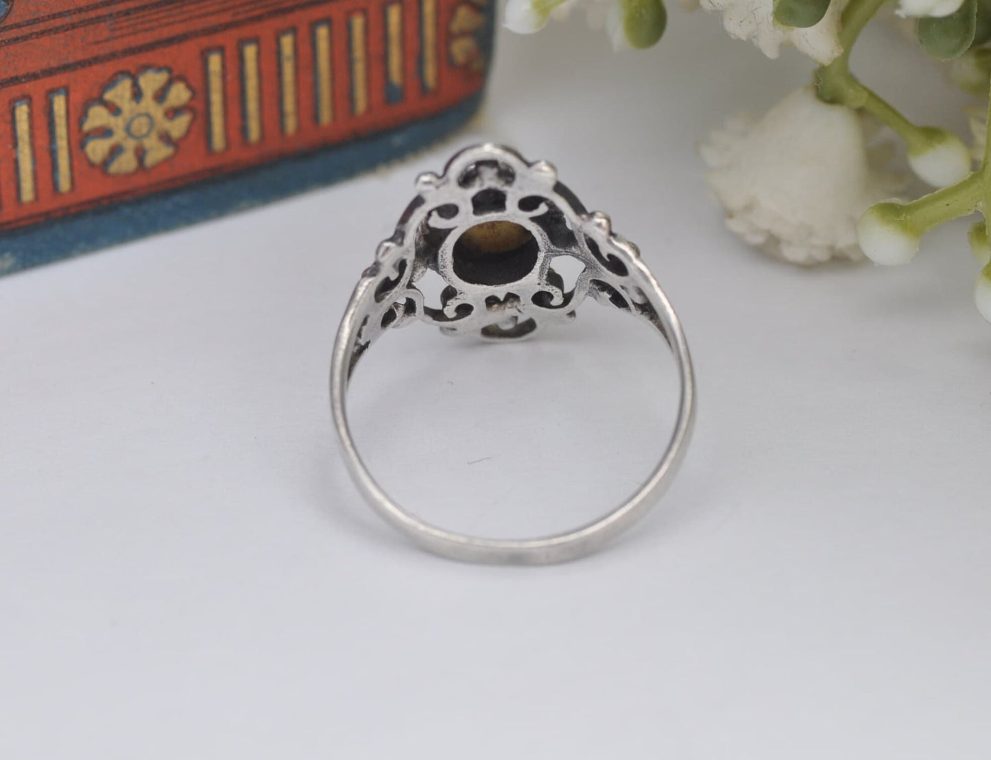 Vintage Sterling Silver Mother of Pearl Ring with Ornate Openwork Band