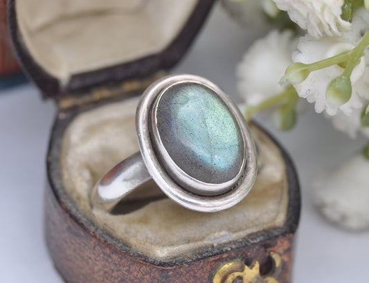 Vintage Sterling Silver Labradorite Ring