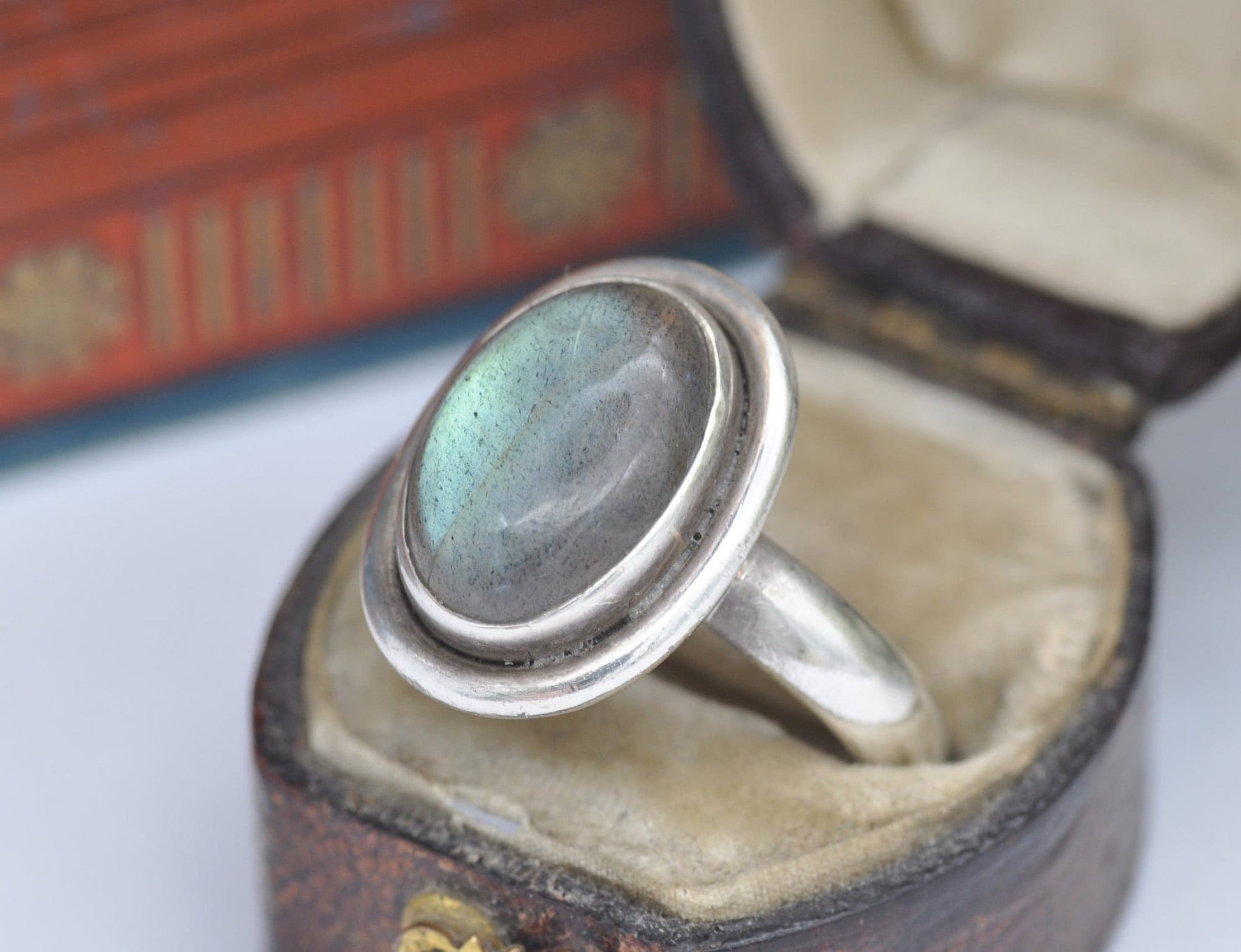 Vintage Sterling Silver Labradorite Ring