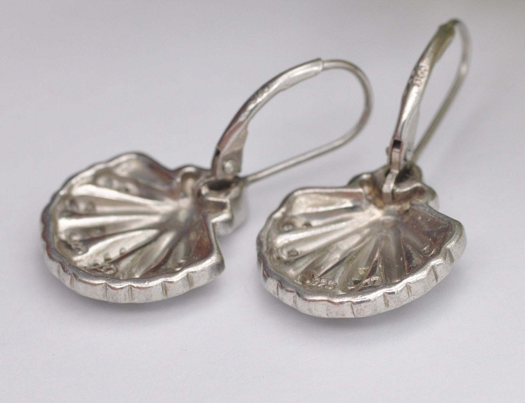 Vintage Sterling Silver Mother of Pearl Drop Earrings