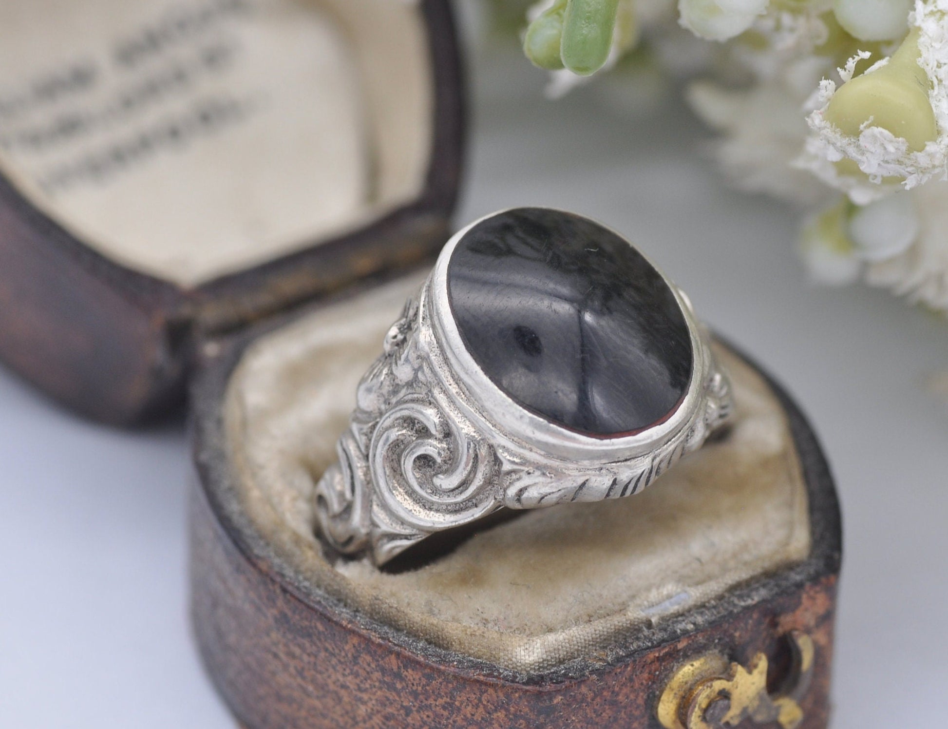 Vintage Sterling Silver Onyx Ring - UK Size - Q 1/2 / US Size - 8 1/4