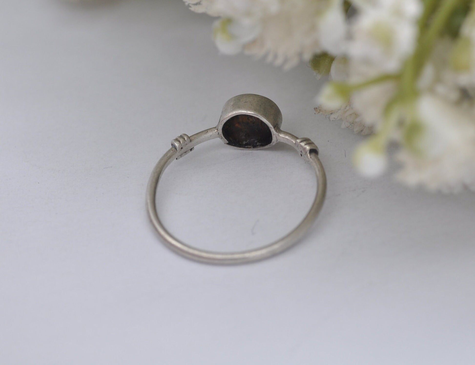 Vintage Sterling Silver Black Stone Solitaire Ring - UK Size - M / US Size - 6 1/4