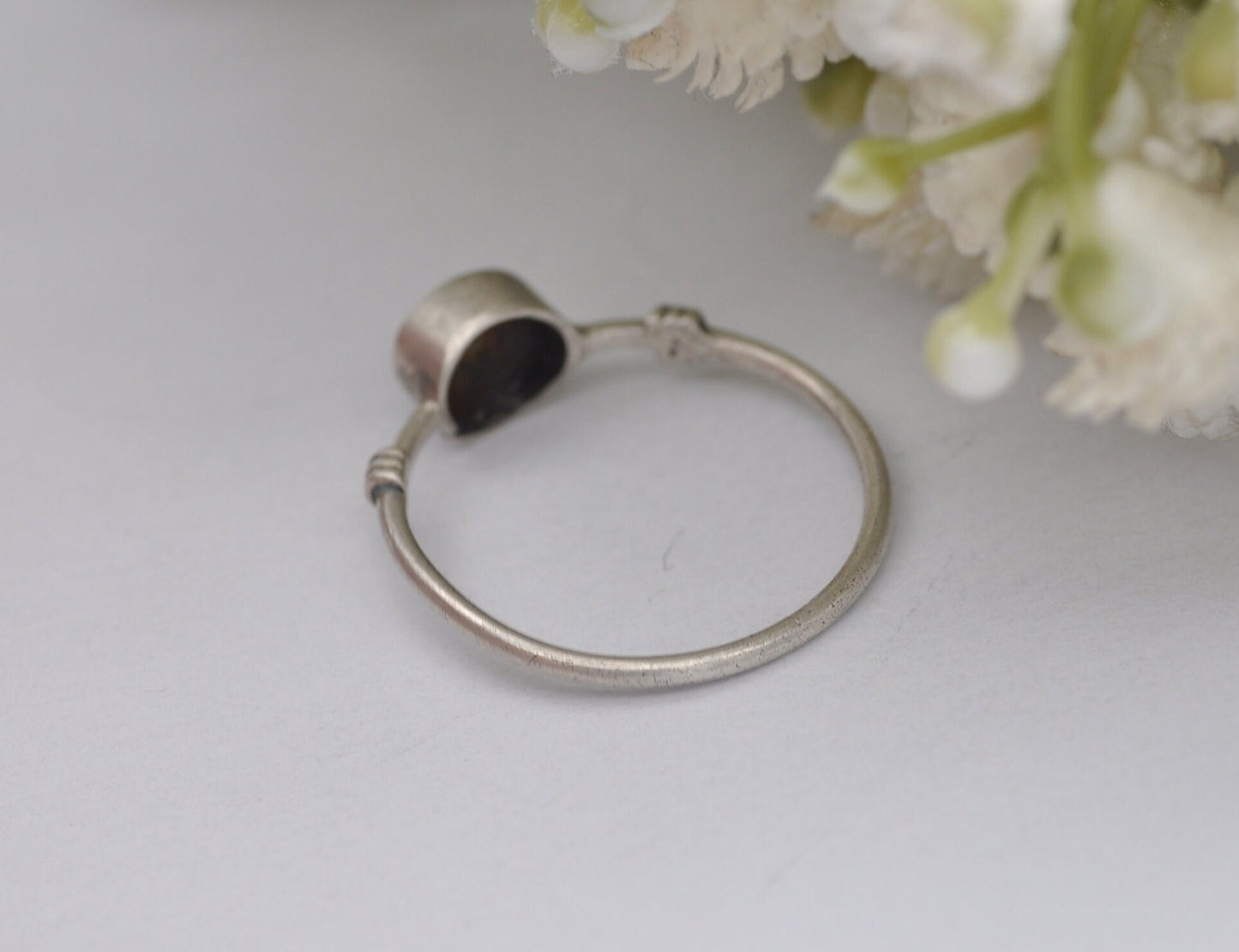 Vintage Sterling Silver Black Stone Solitaire Ring - UK Size - M / US Size - 6 1/4