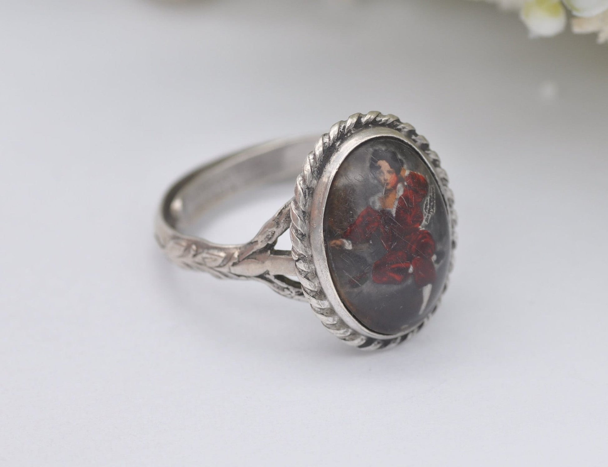 Vintage Sterling Silver Miniature Portrait Ring The Red Boy by Thomas Lawrence - UK Size - R / US Size - 8 1/2