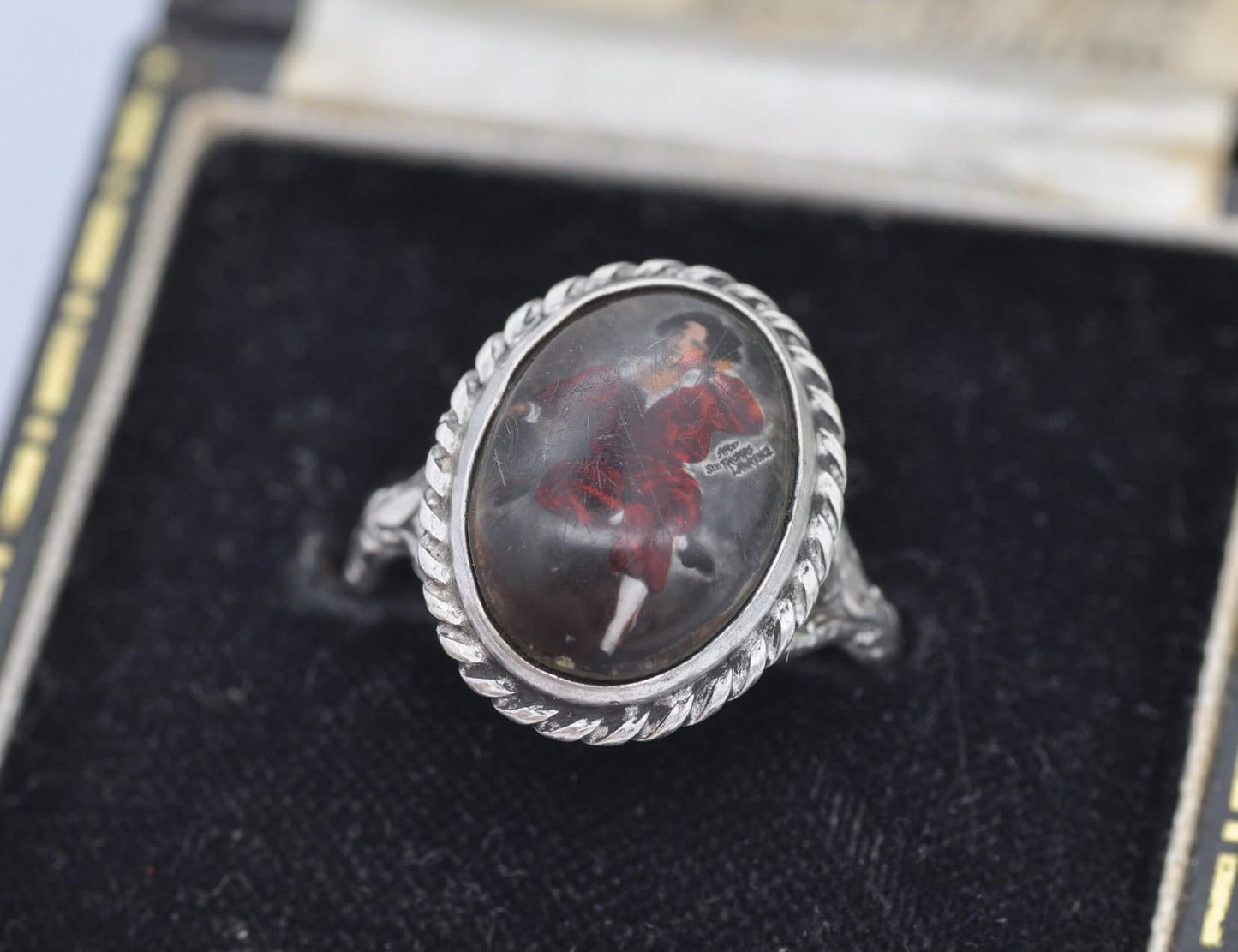 Vintage Sterling Silver Miniature Portrait Ring The Red Boy by Thomas Lawrence - UK Size - R / US Size - 8 1/2