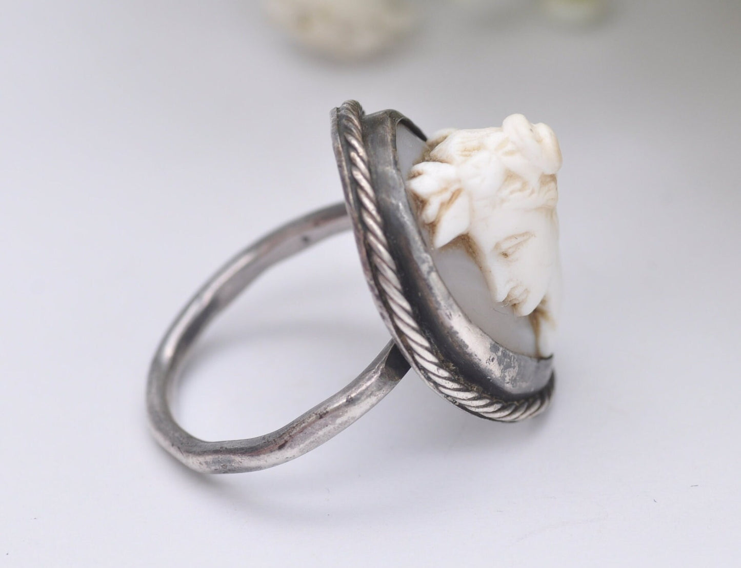 Antique Silver Raised Cameo Ring