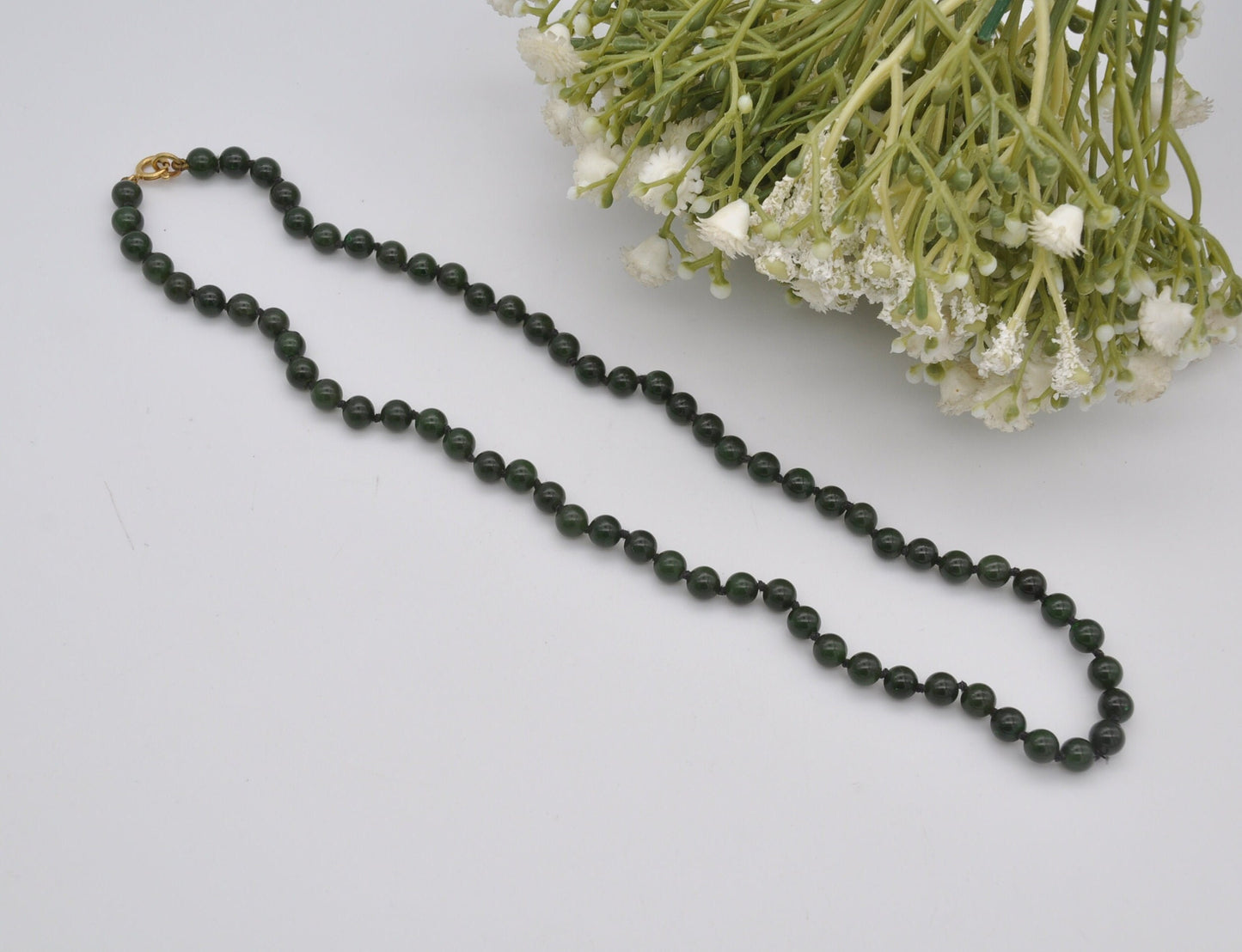 Vintage 18ct Gold Clasp Nephrite Jade Necklace - Individually Knotted Beaded Gemstone | 19" Princess Length