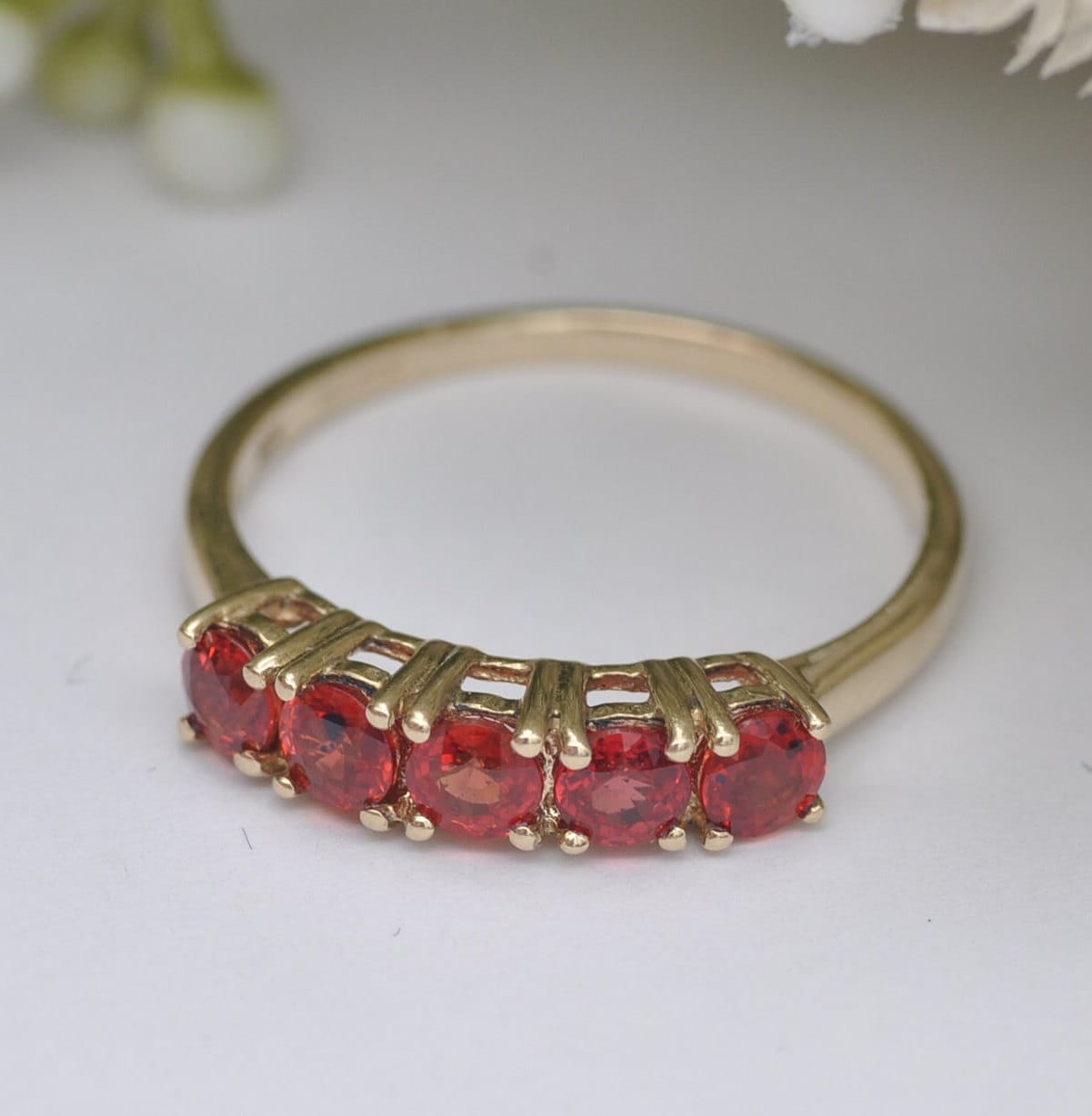 Vintage 9ct Gold Red Gemstone Cocktail Ring