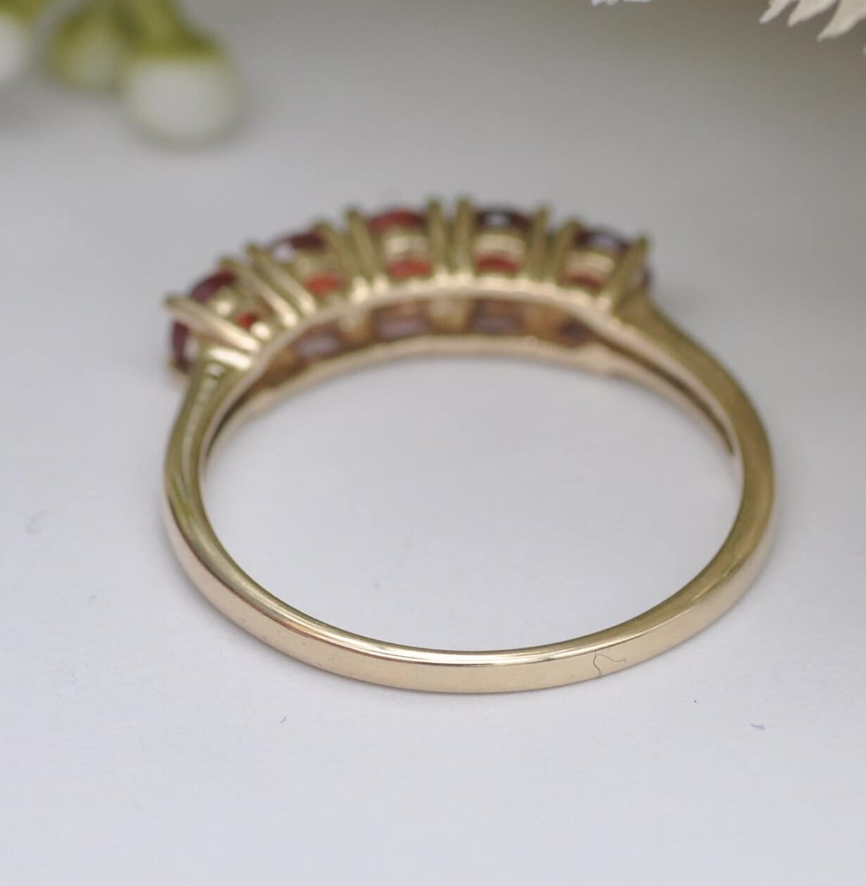 Vintage 9ct Gold Red Gemstone Cocktail Ring