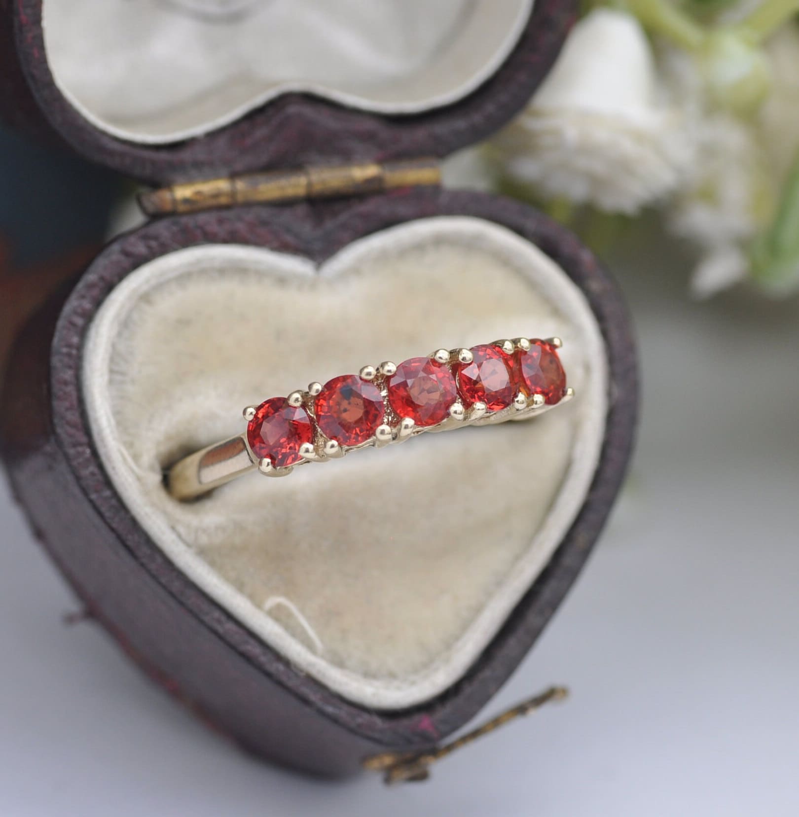 Vintage 9ct Gold Red Gemstone Cocktail Ring