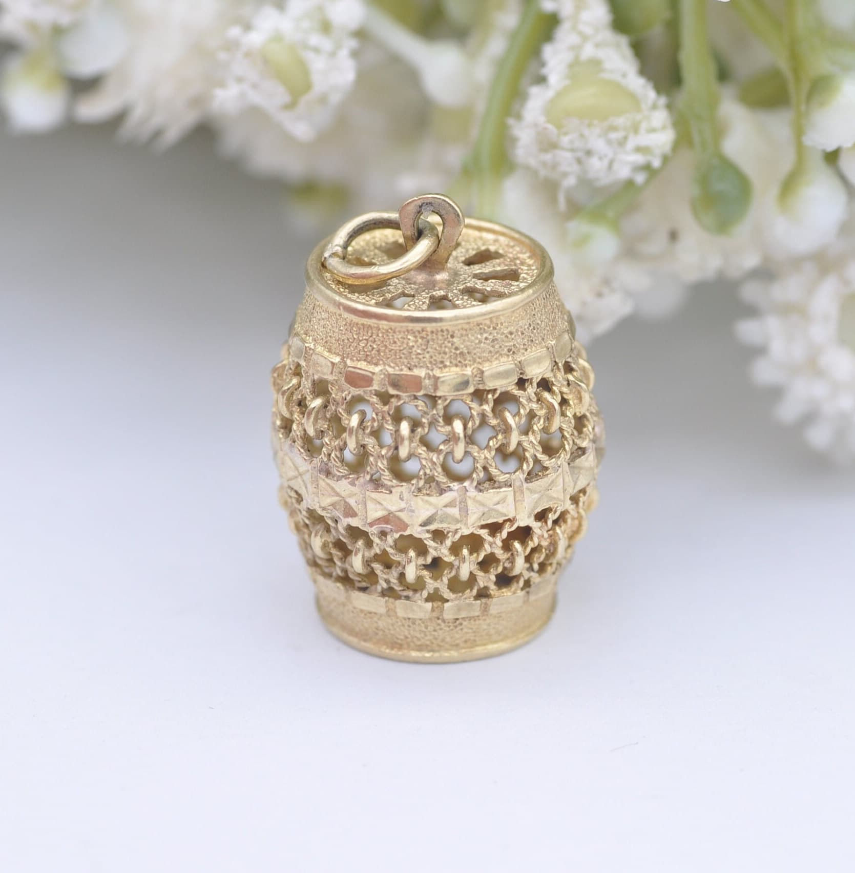 Vintage 9ct Gold Whiskey Barrel Charm Pendant