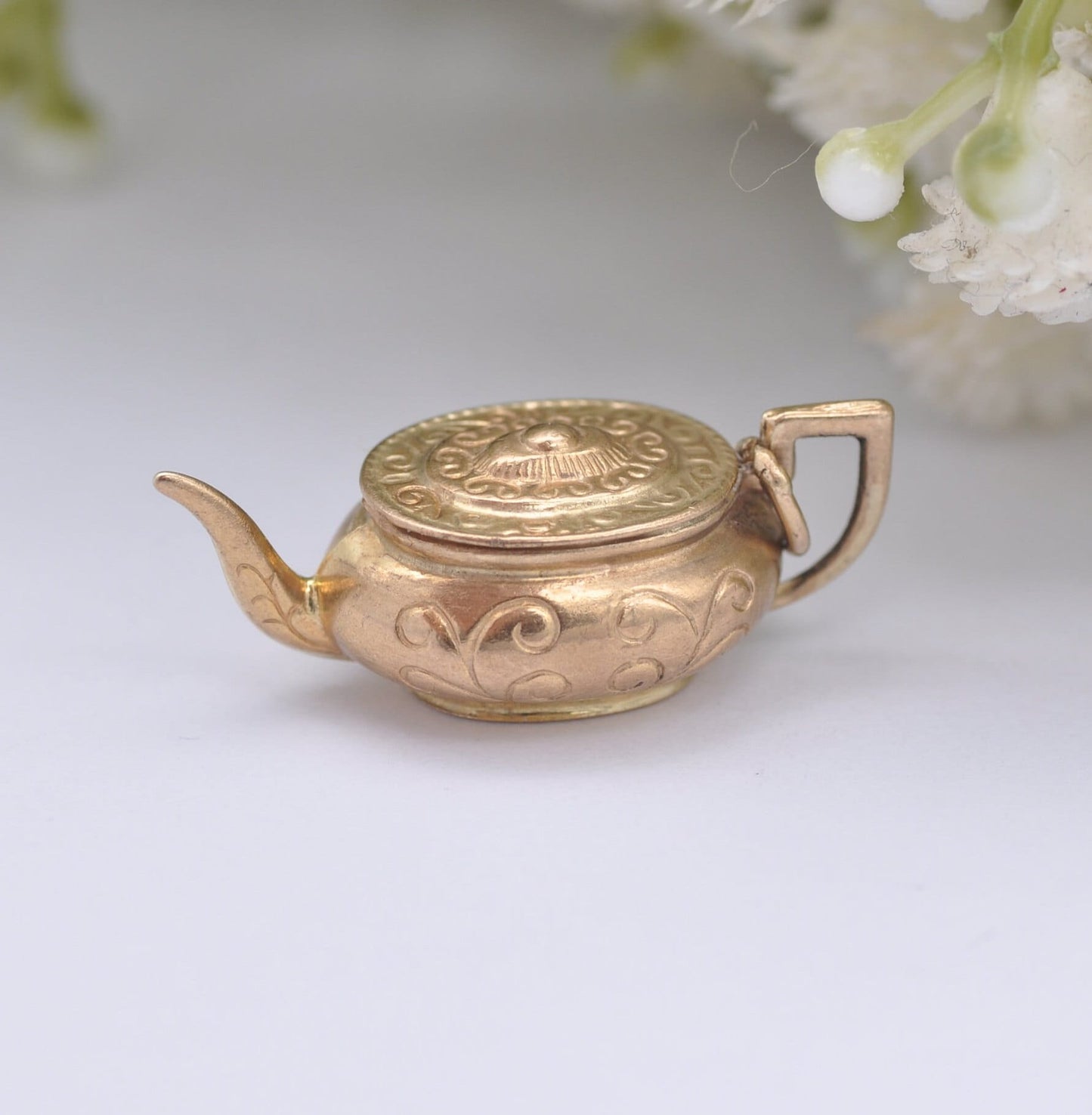 Vintage 9ct Gold Teapot Charm Pendant by Fred Manshaw 1974