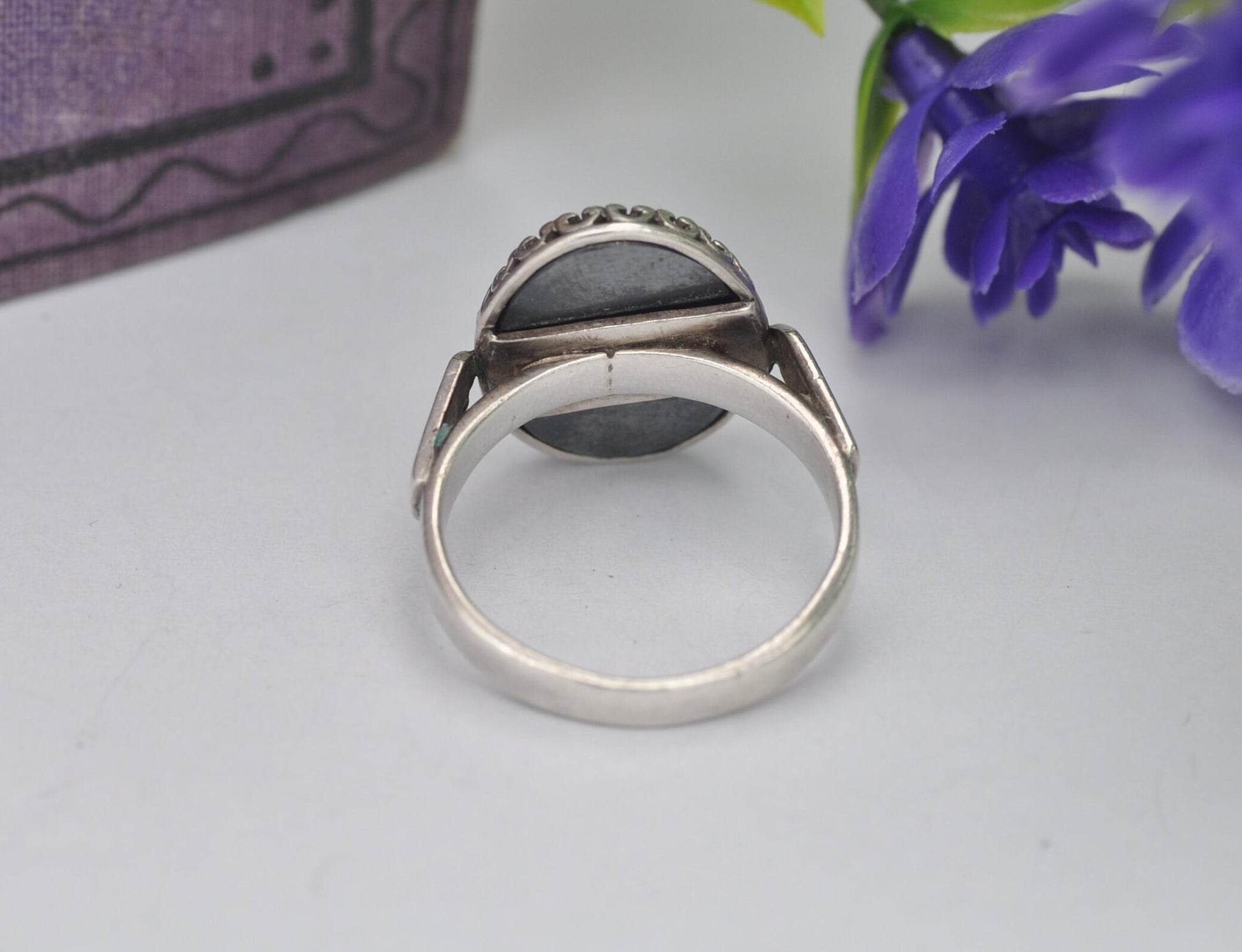 Vintage Sterling Silver Hematite Intaglio Signet Ring