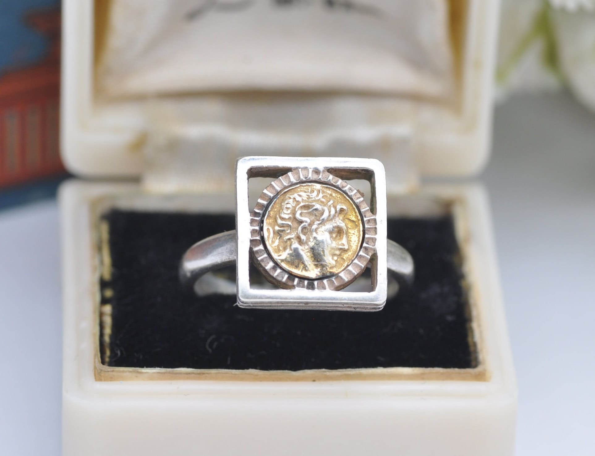 Vintage Sterling Silver Alexander Ring