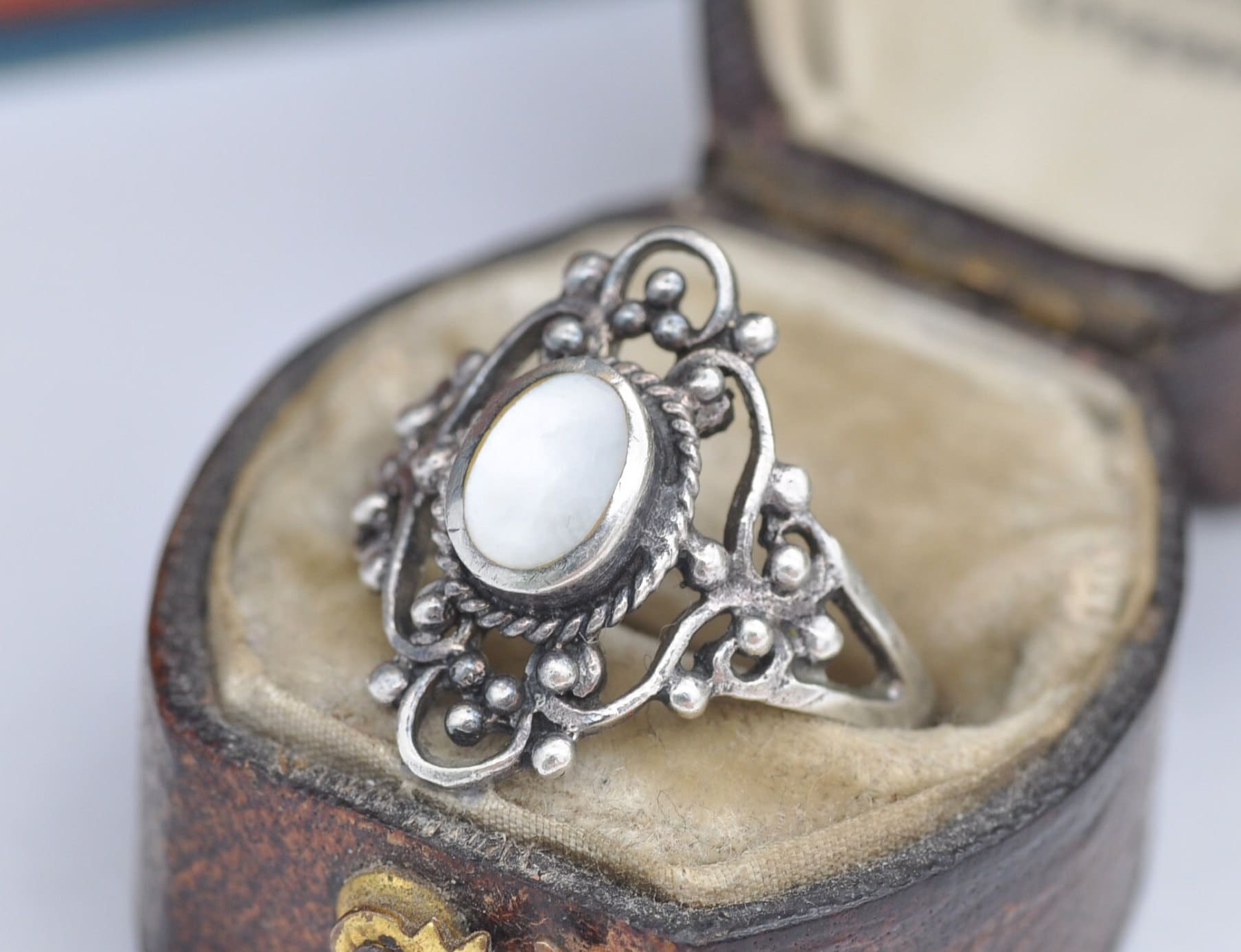 Vintage Sterling Silver Mother of Pearl Ring with Ornate Openwork Band