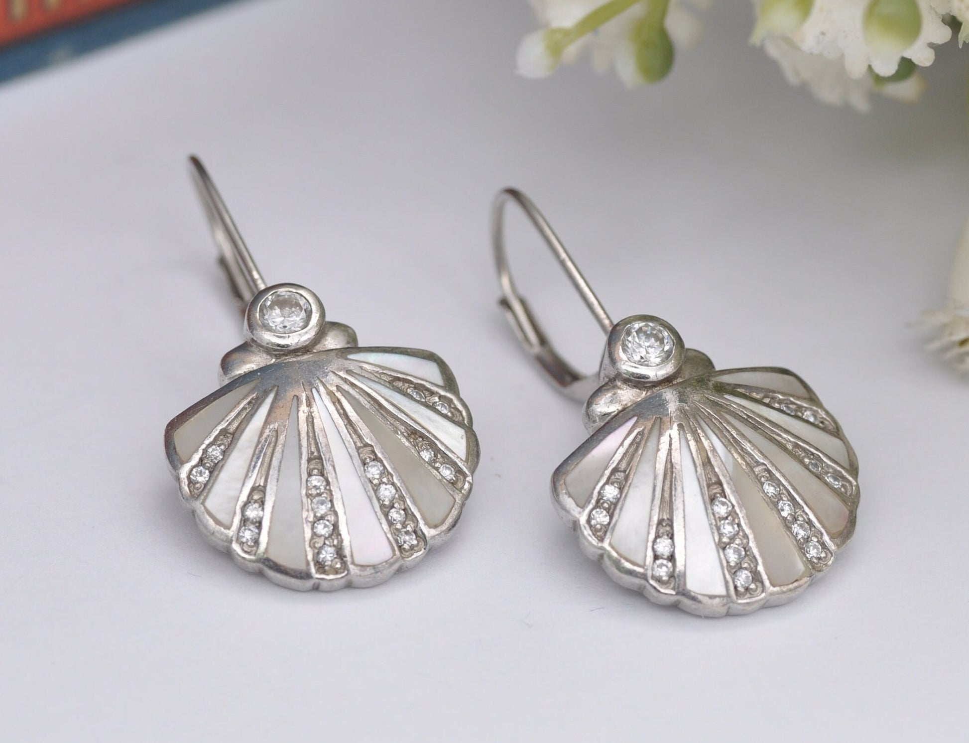 Vintage Sterling Silver Mother of Pearl Drop Earrings