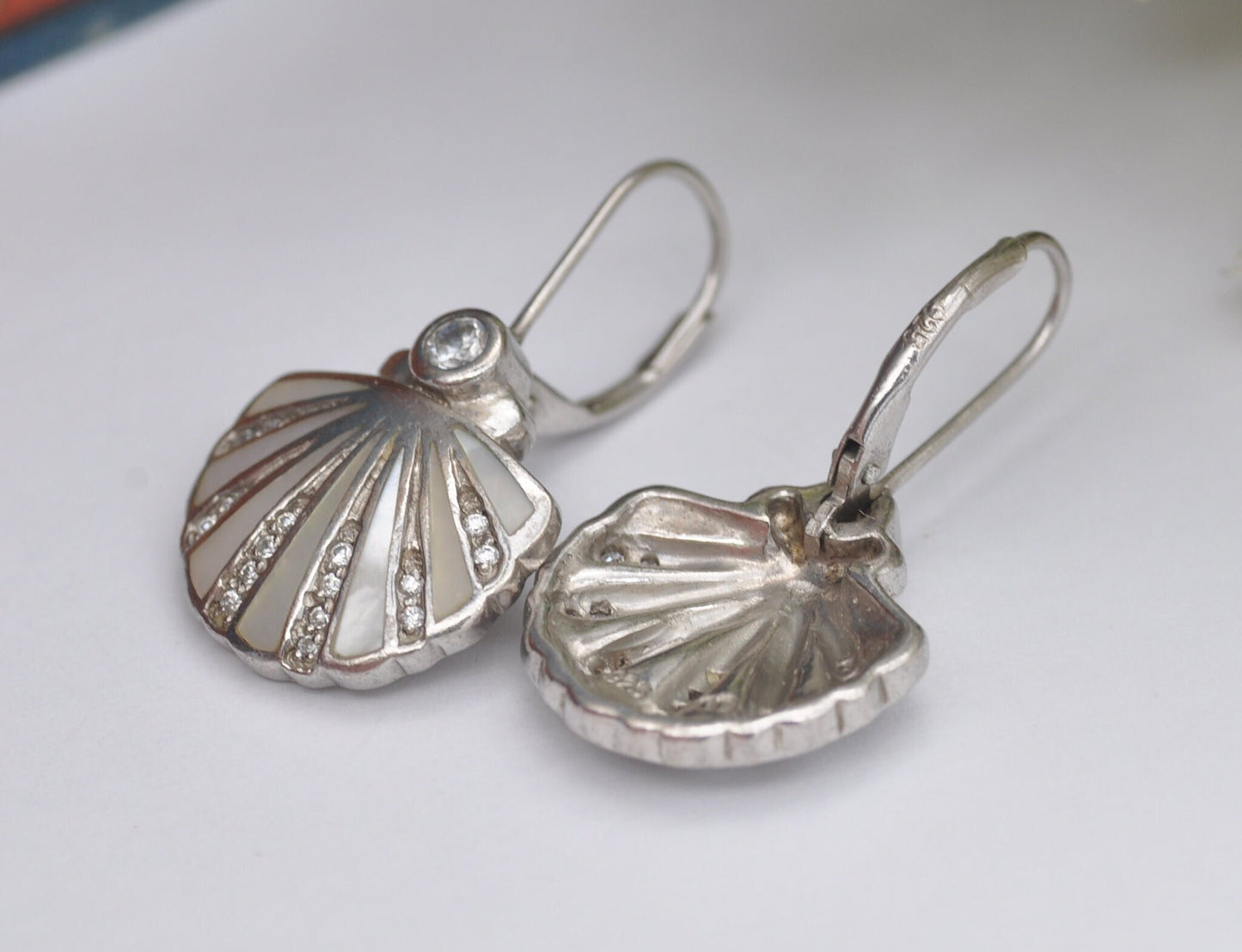 Vintage Sterling Silver Mother of Pearl Drop Earrings