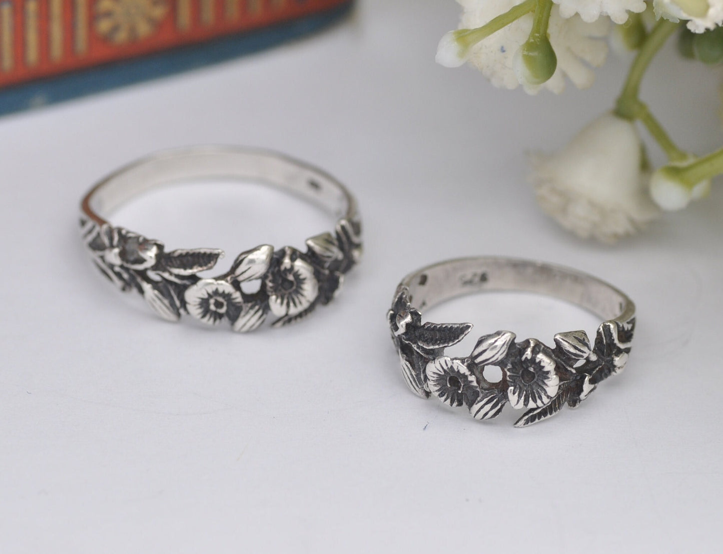 Vintage Matching Silver Flower Rings Pair