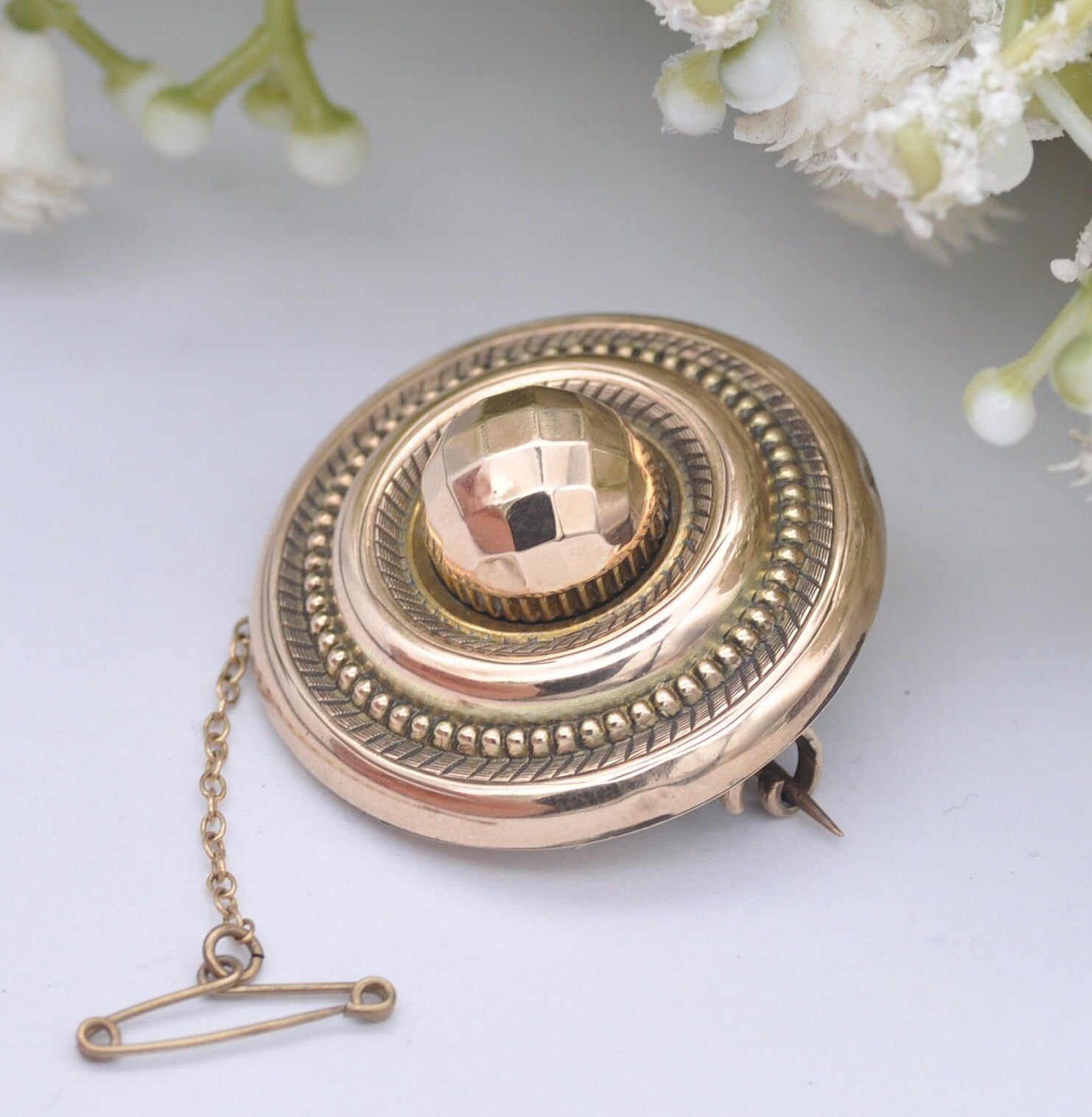 Antique Victorian 9ct Gold Mourning Brooch - Secret Locket Back | Etruscan Revival