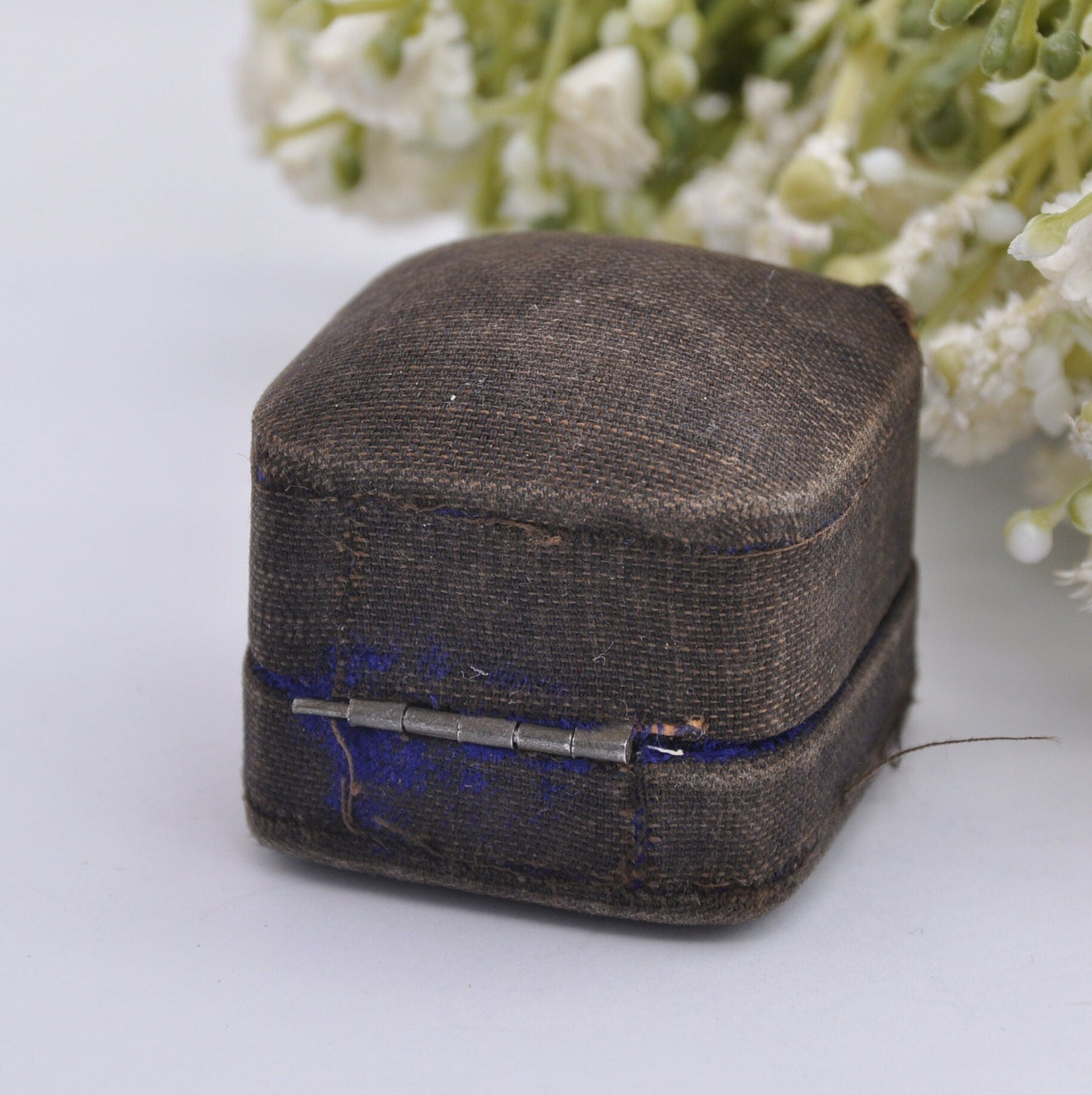 Antique Dudley & Cox Ring Box - Osborne Road Southsea Jewellers | Silk and Velvet Lined